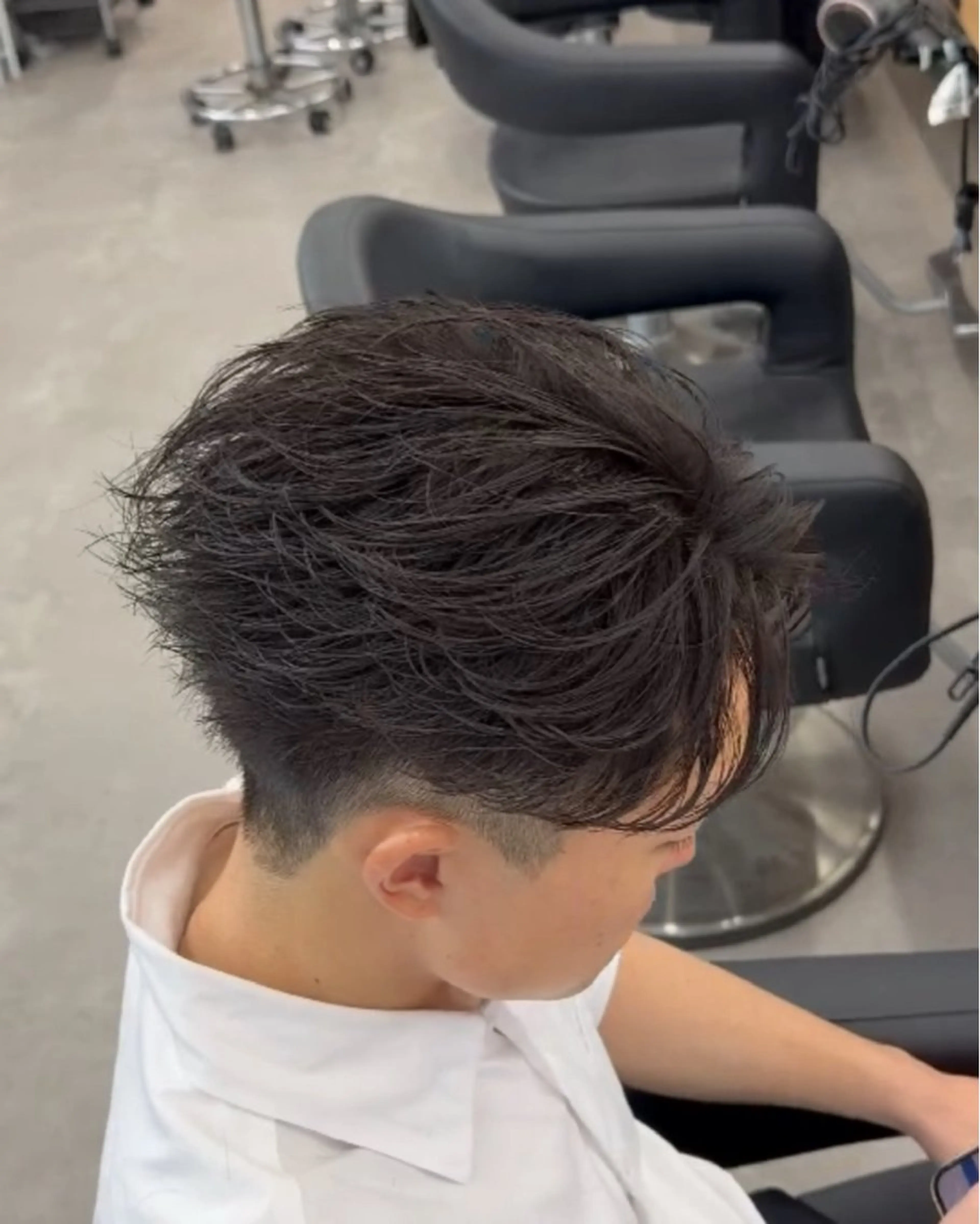 カラー パーマ メンズ 塩原 佑弦のヘアスタイル