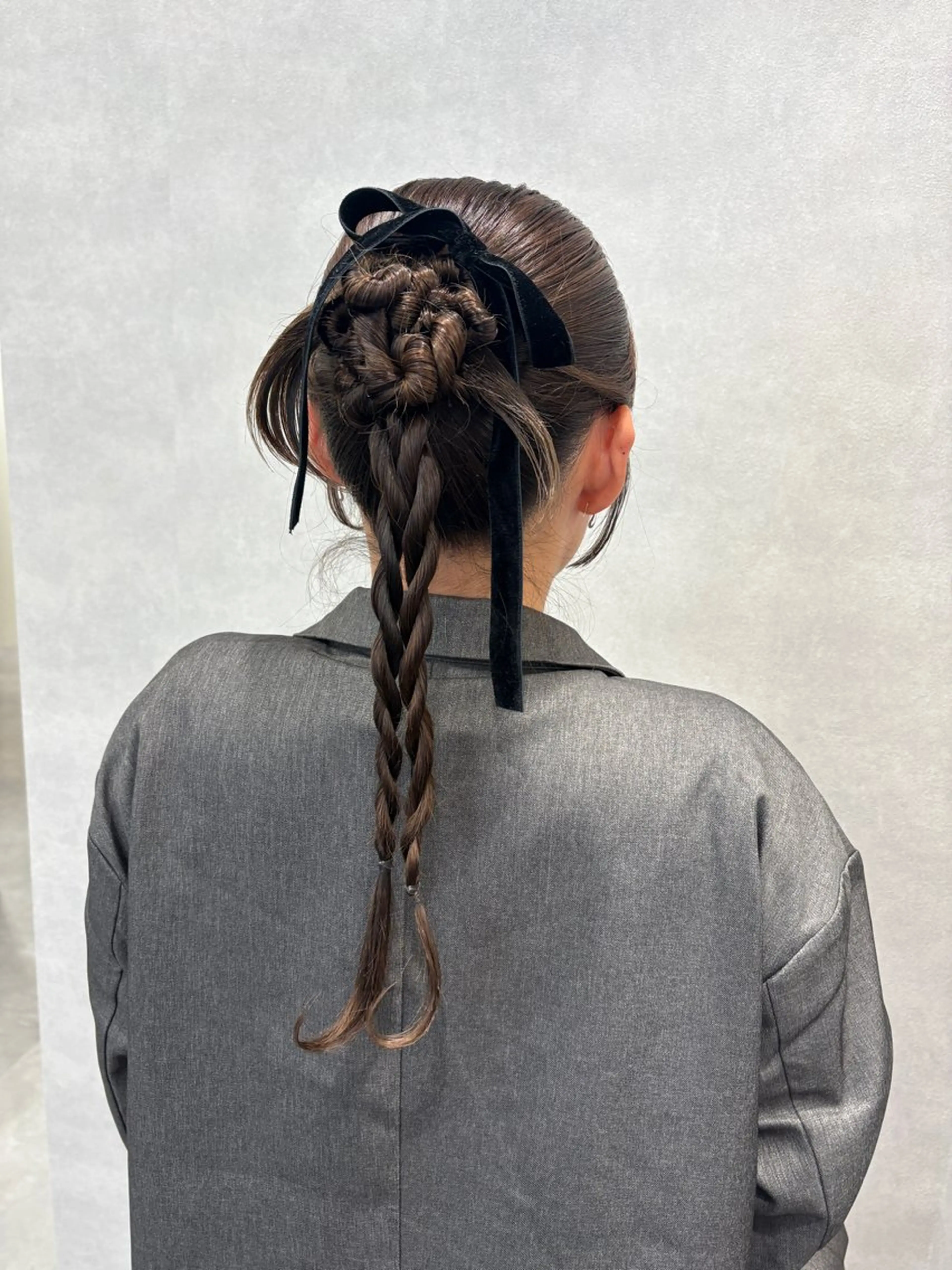 ヘアアレンジ ヘアセット ピンクカラーアレンジ 🩷AYANA🩷のヘアスタイル