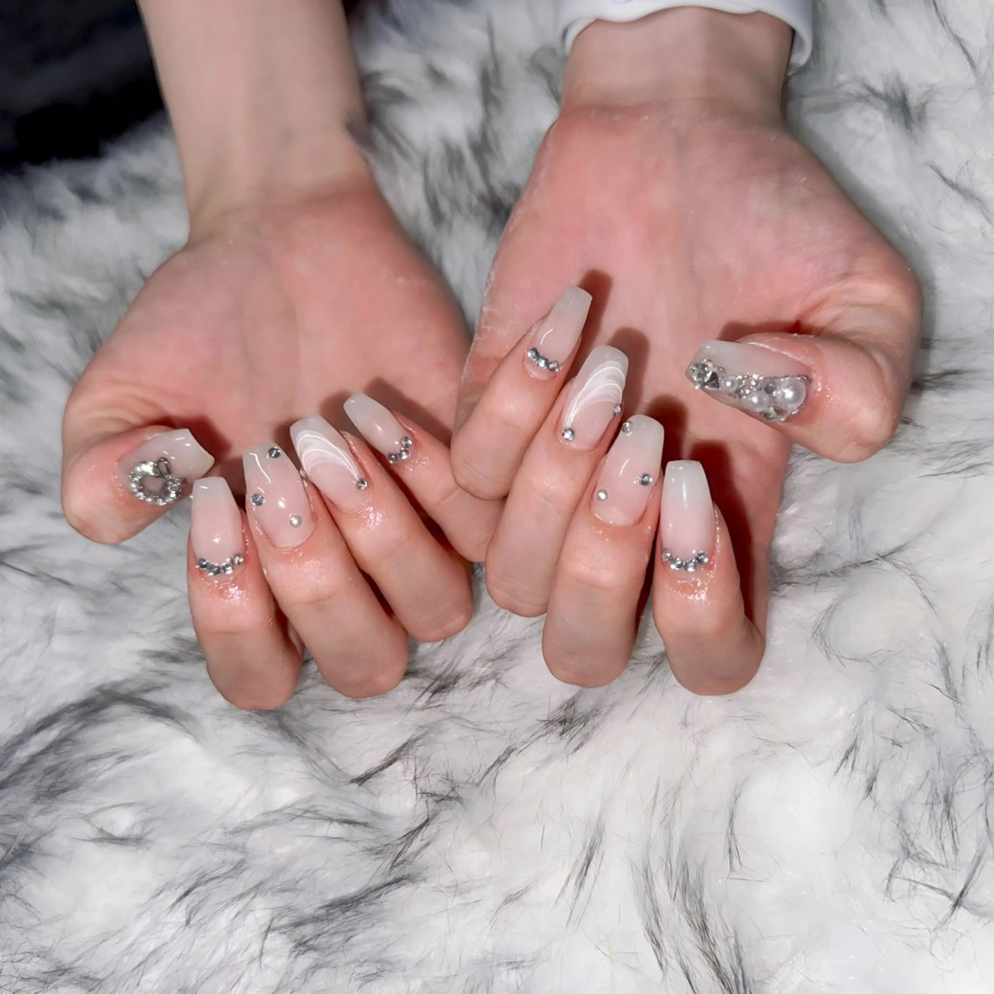 ロング ハンドネイル mao .のネイルデザイン