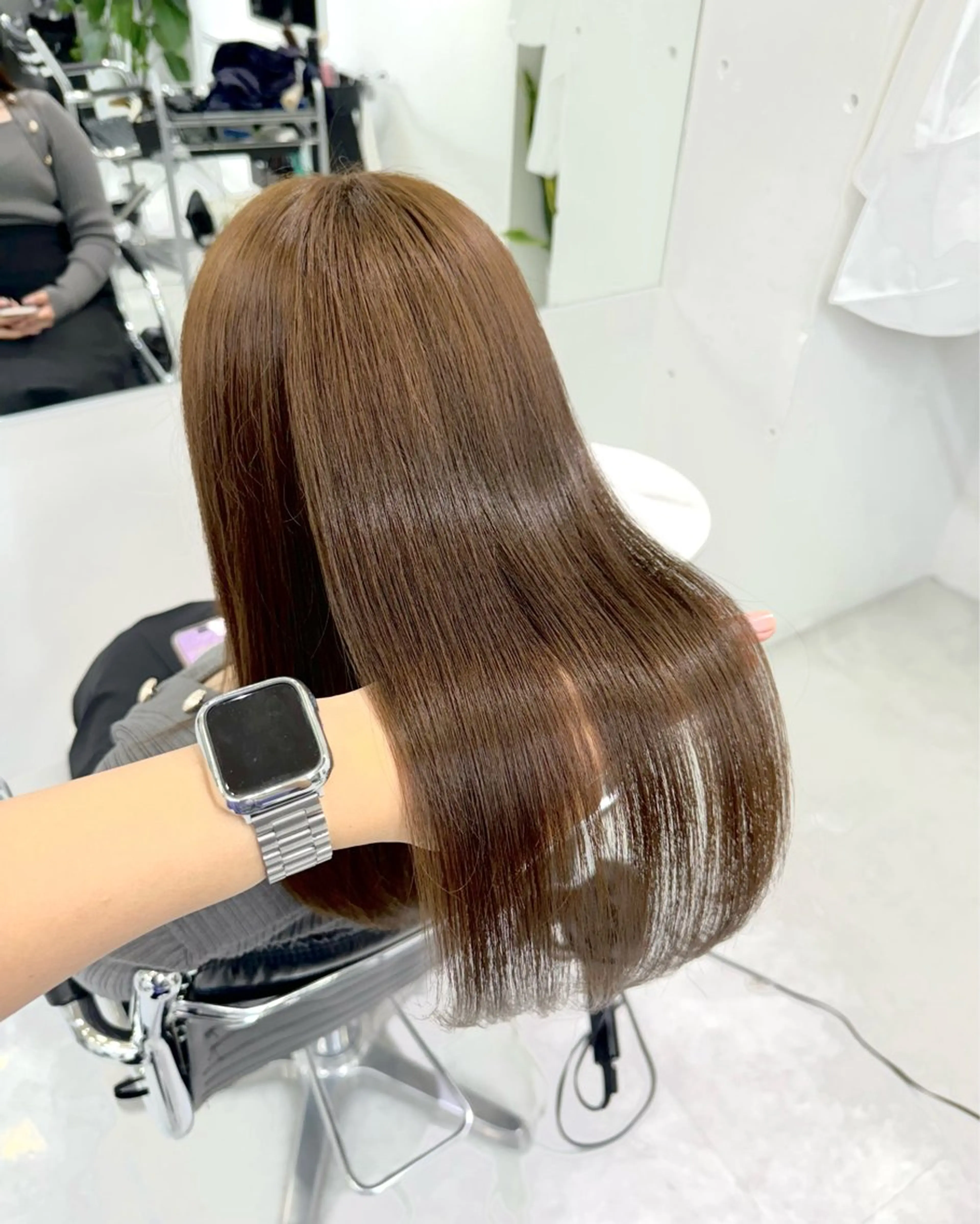 セミロング カラー ベージュカラー 透明感カラー オリーブベージュ 赤み消しカラー✨ /YUYAのヘアスタイル