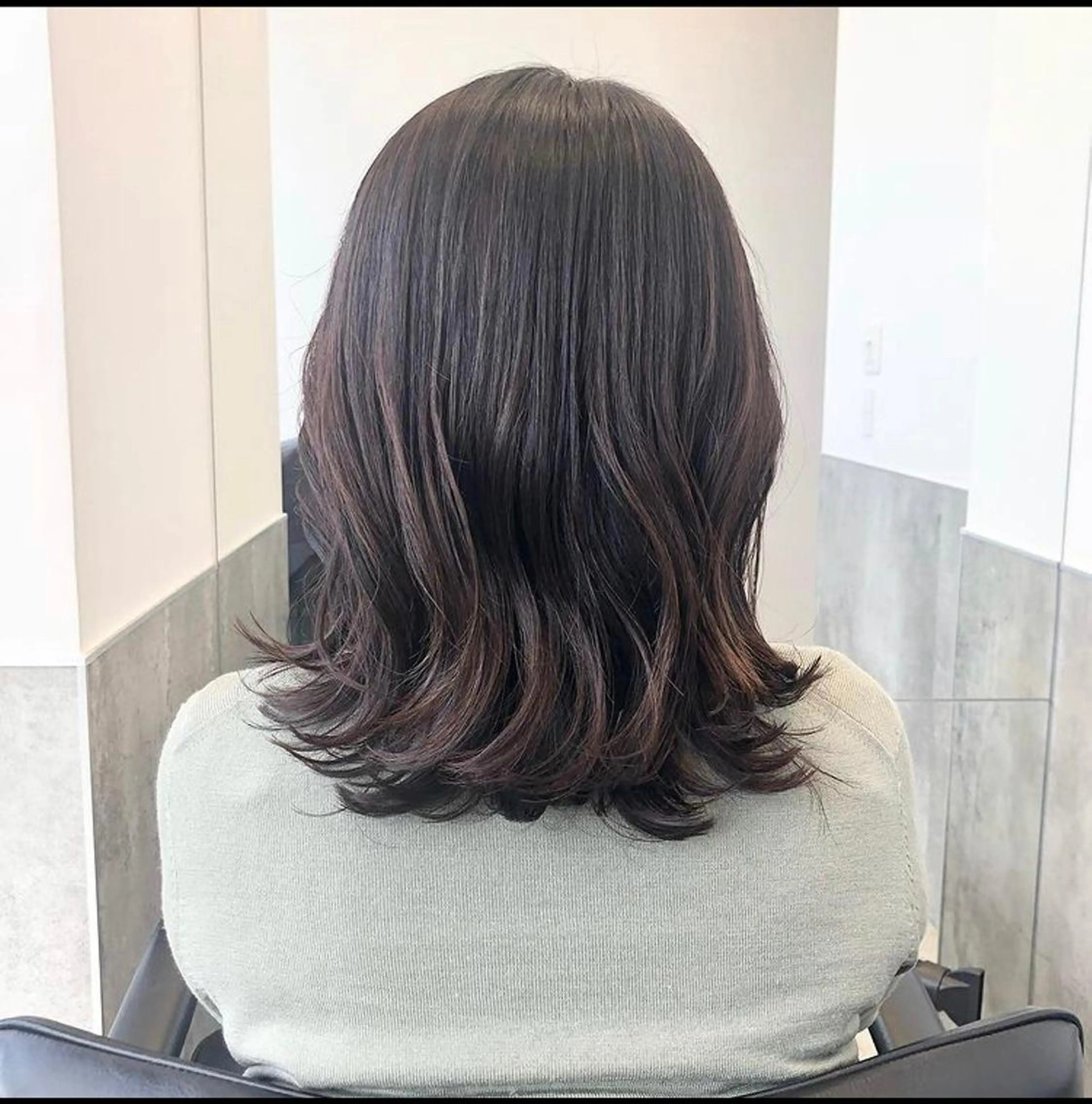 ミディアム カラー パーマ ヘアアレンジ メンズ キッズ ベージュカラー ブラウンカラー stylist 🌸 kana.のヘアスタイル