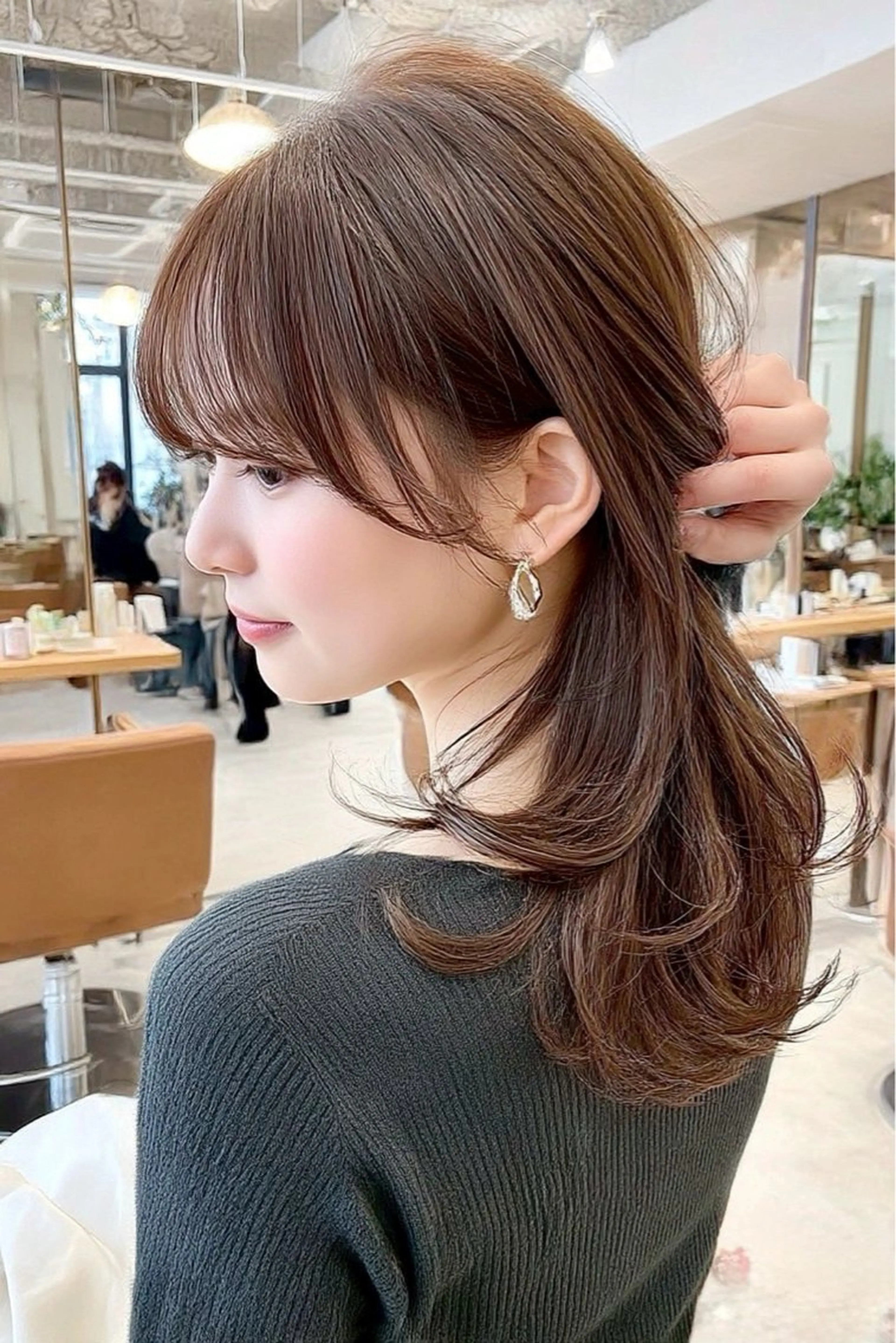 ロング カラー 顔まわりレイヤー レイヤーカット カット ヘアカラー edA. 鎌倉のヘアスタイル