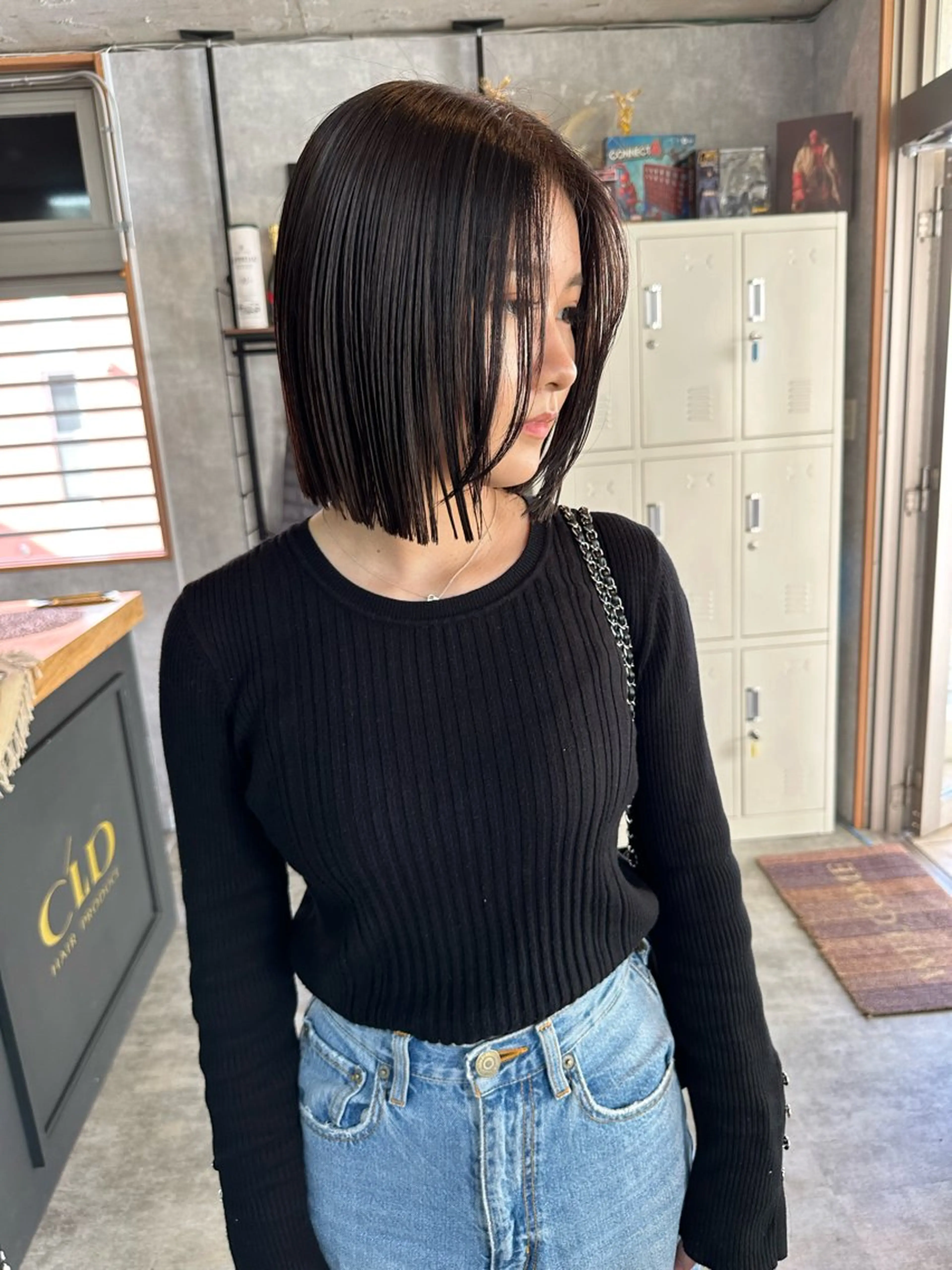 ショート 切りっぱなしボブ ショートボブ ハンサムショート 丸みショート ボブ カット ヘアカラー トリートメント モテ髪/ボブ/ショー ト/アダチフウトのヘアスタイル
