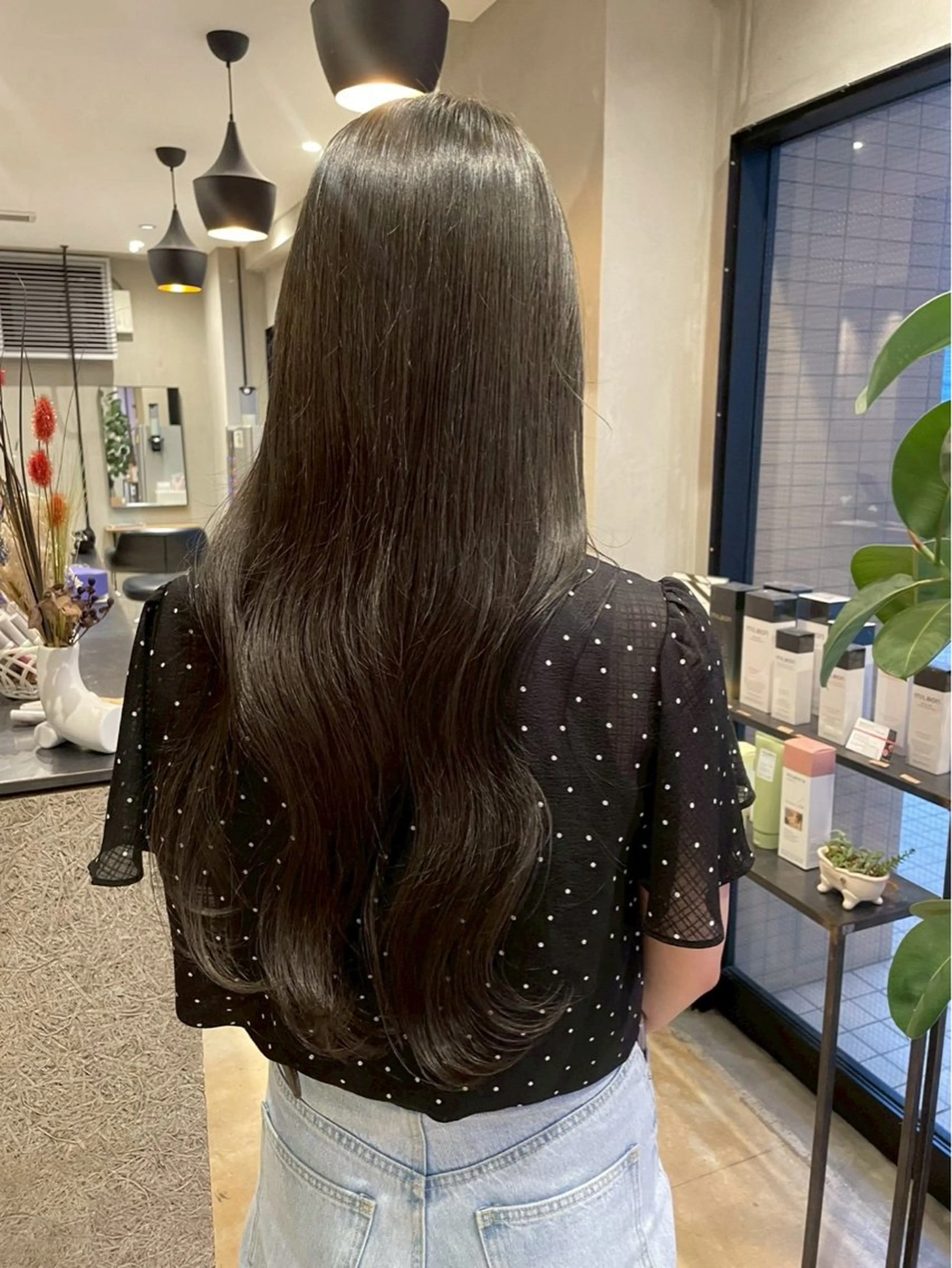 ロング カラー 紅/博多ブリーチ/ ハイトーン/透明感のヘアスタイル