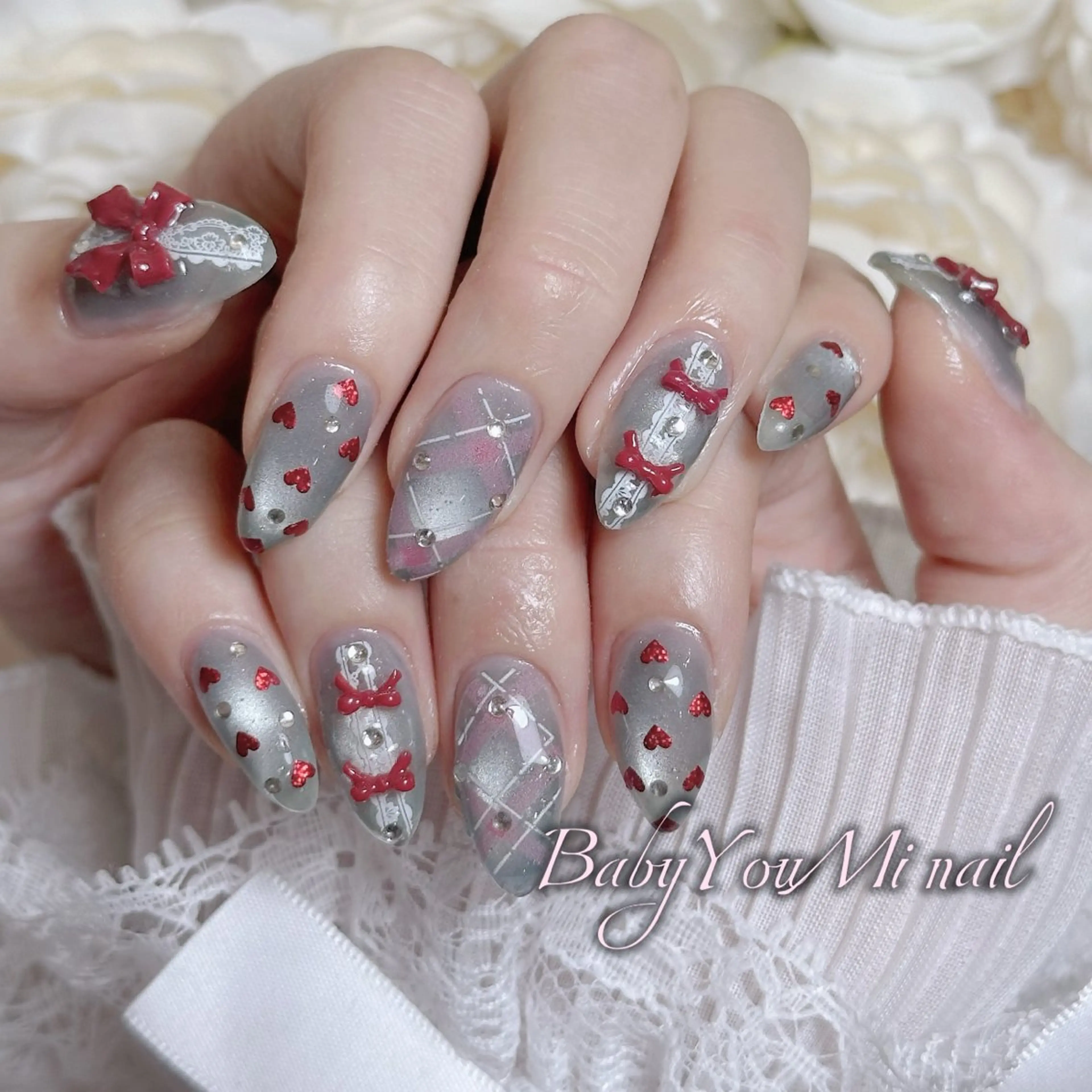 ネイル オーロラネイル チークネイル 成人式 フットネイル フレンチネイル ハンドネイル BabyYouMi nailのネイルデザイン