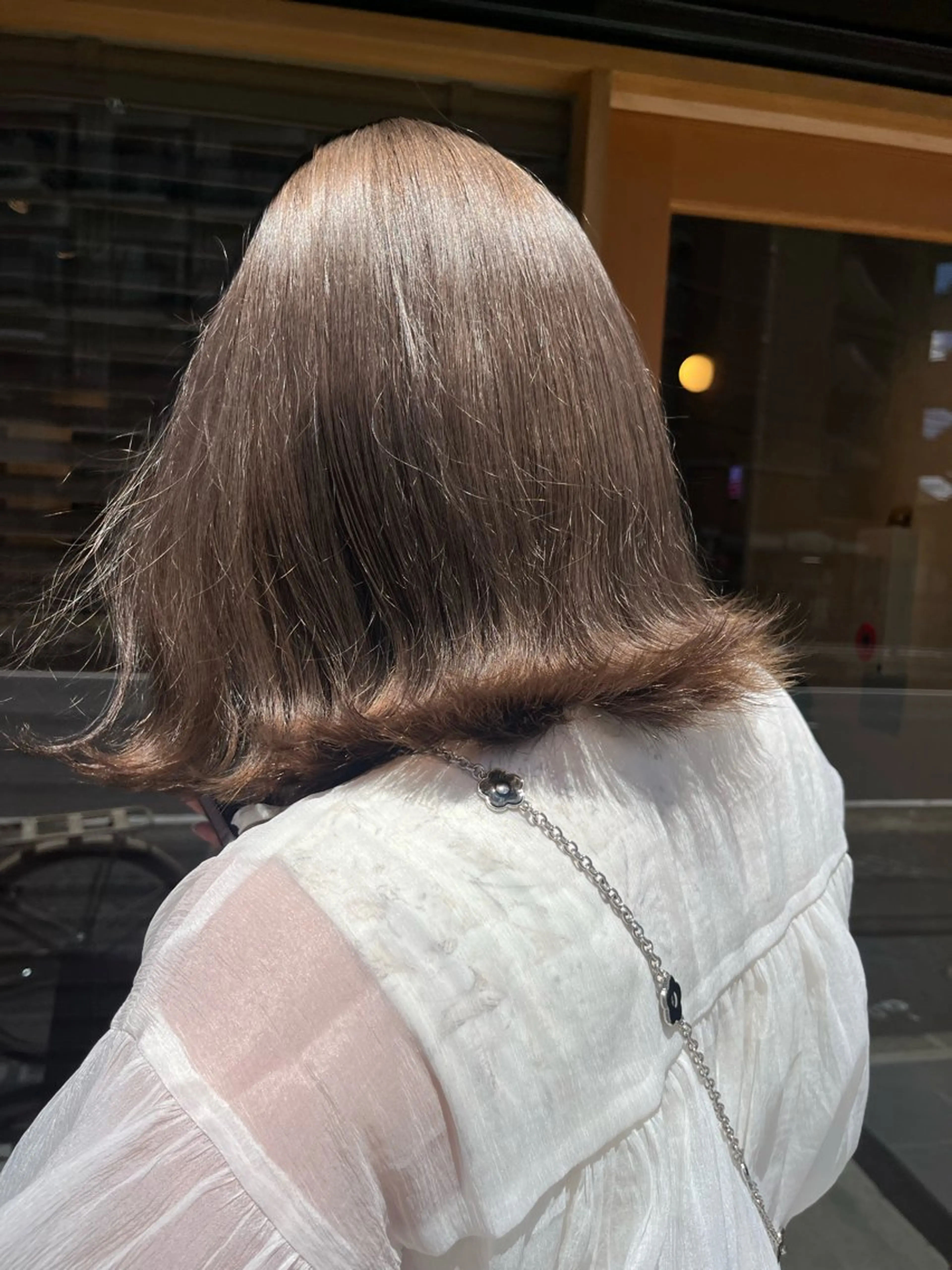 ミディアム カラー グレージュ ヘアカラー end roll りんのヘアスタイル