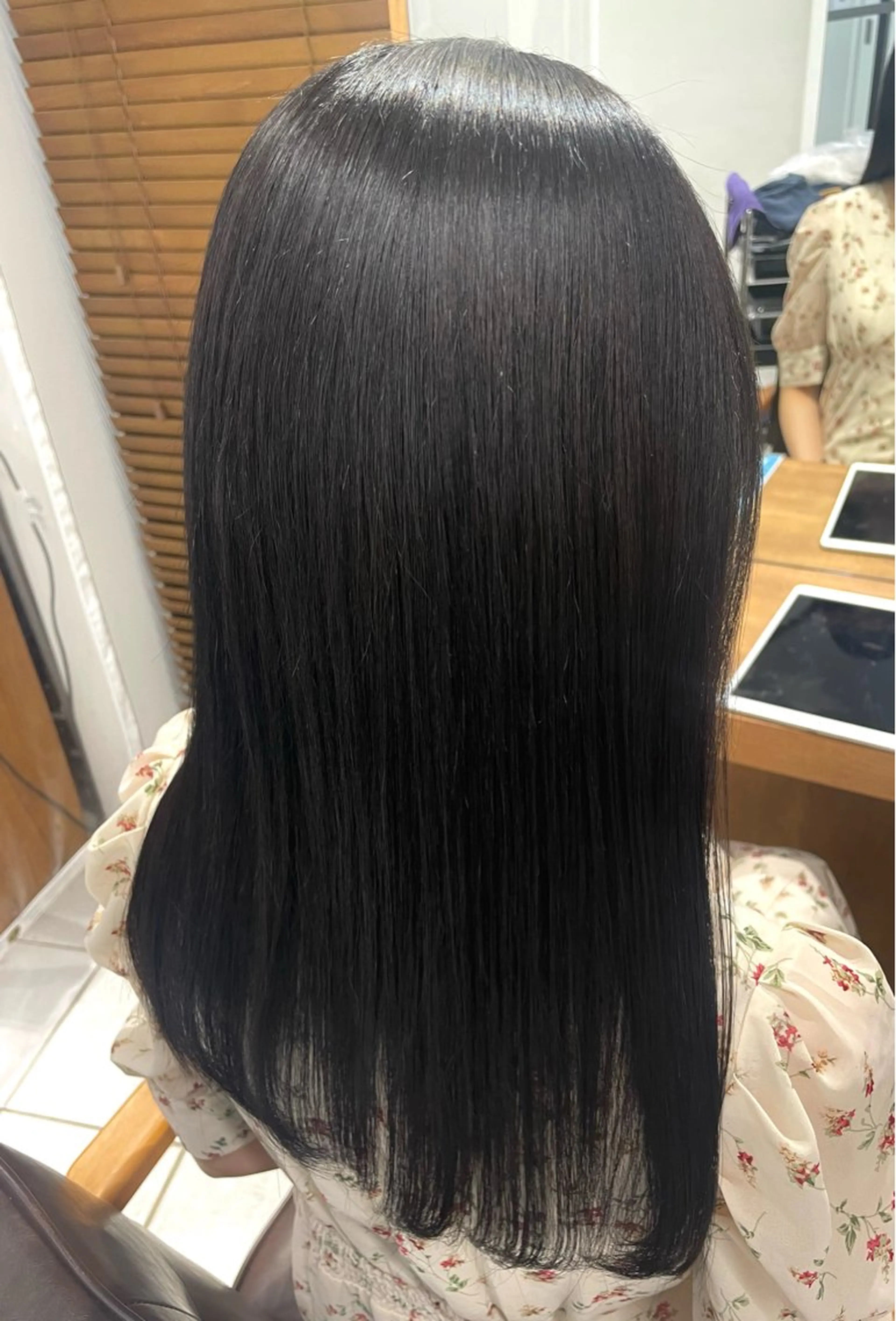 ロング 掛川 麻緒のヘアスタイル