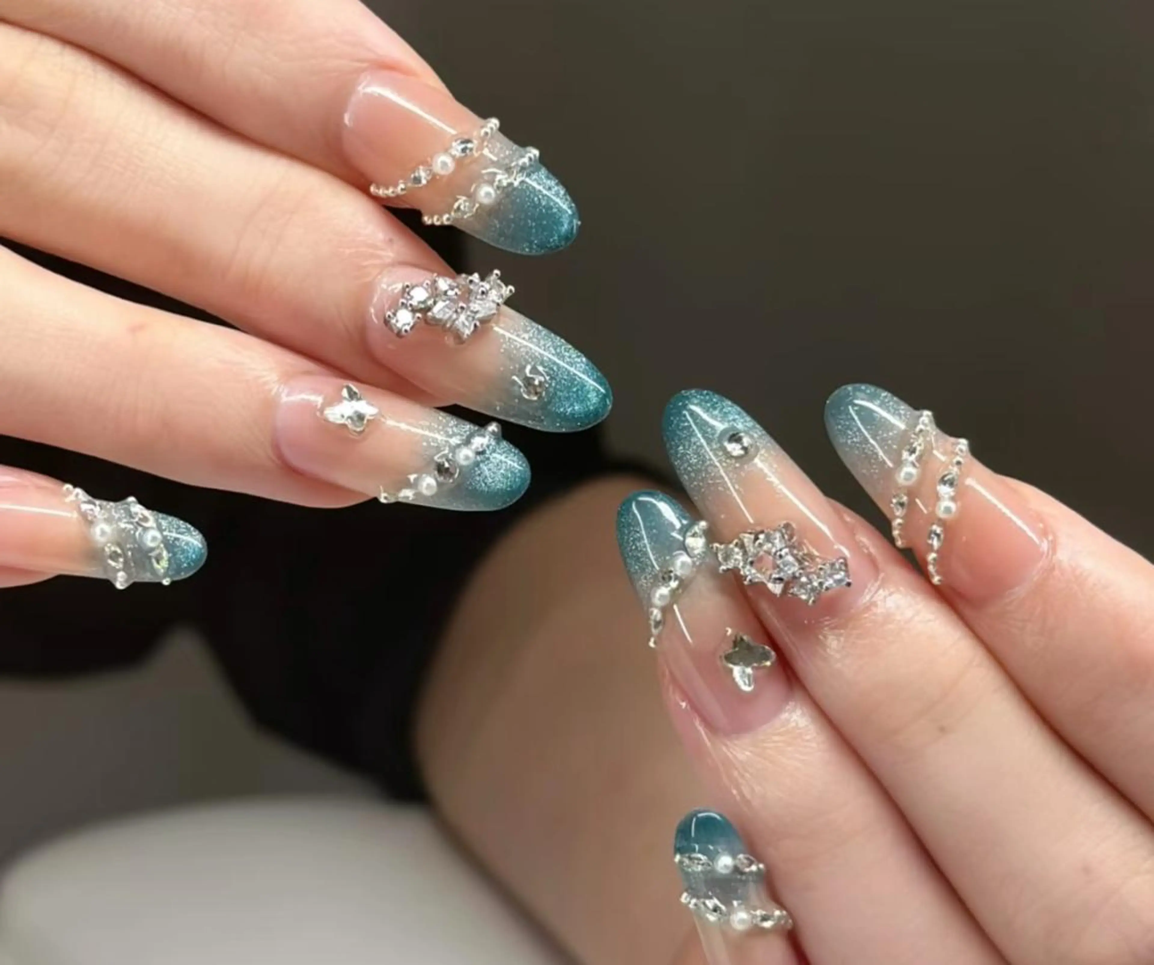 ネイル ハンドネイル エリ🫧 nail池袋東口のネイルデザイン
