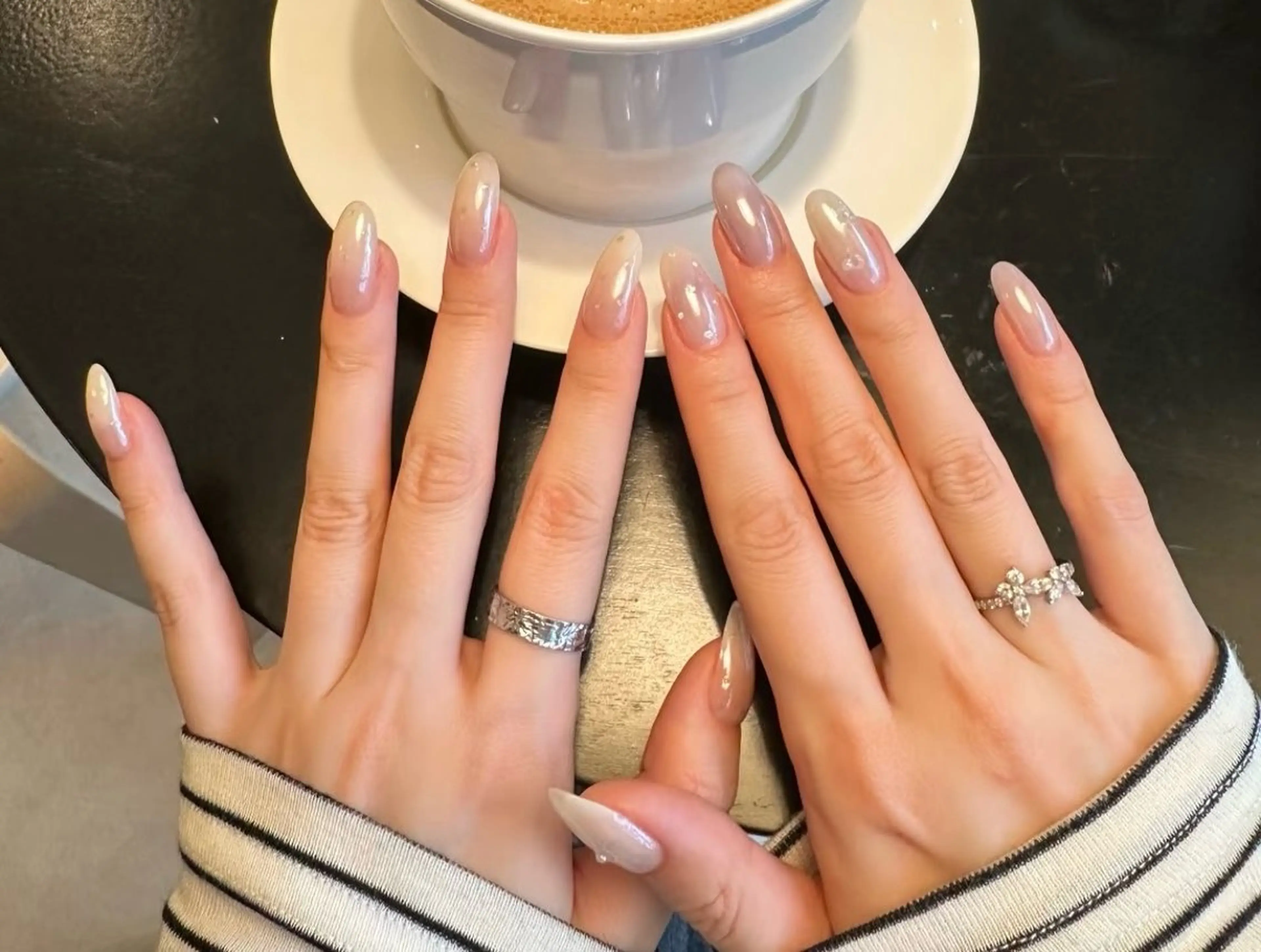 ネイル 高木 維麗絲のネイルデザイン