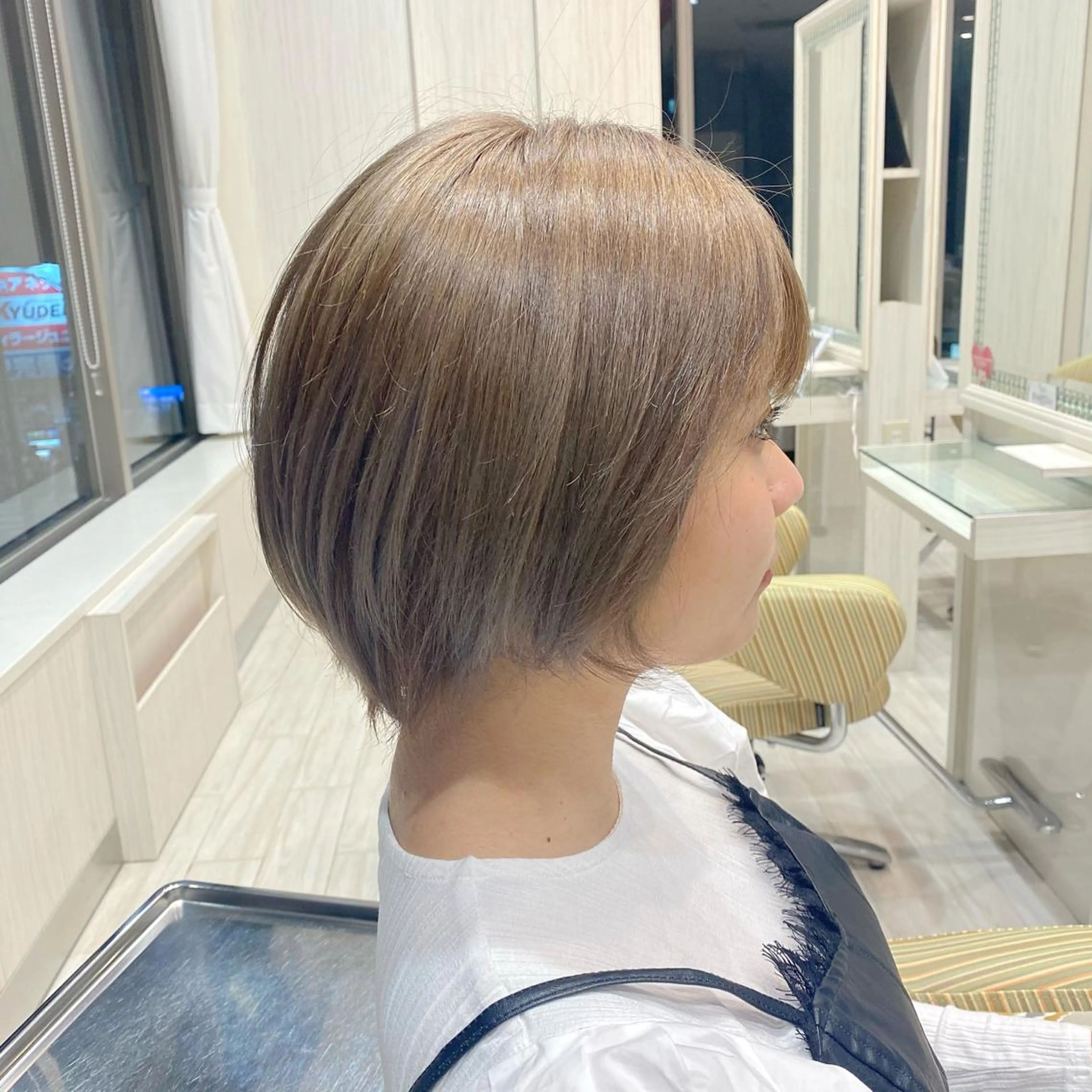 ショート カラー パーマ ヘアアレンジ ノンダメージサロンBonheur銀座並木通り店所属・ULTOWA/銀座 ERIのヘアスタイル