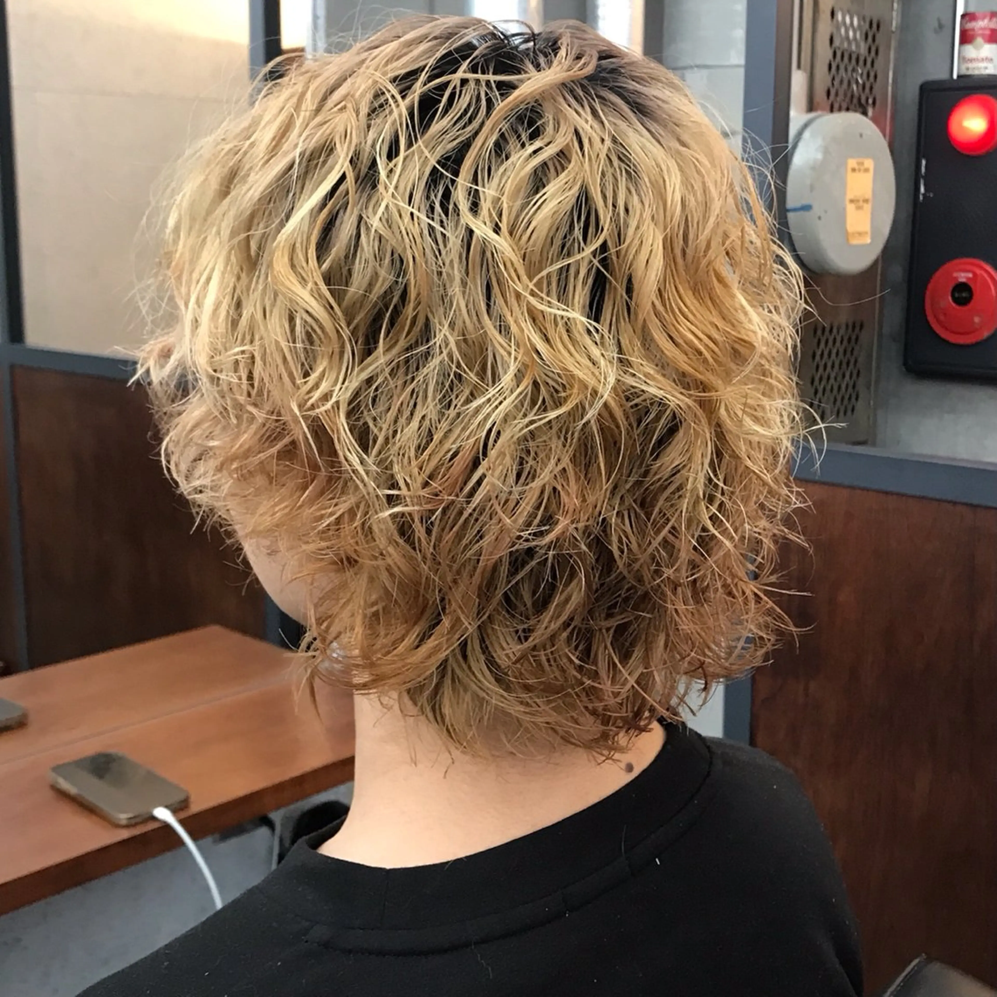 ショート パーマ メンズ メンズパーマ メンズウルフカット ショートヘア ウルフカット スパイラルパーマ カット パーマ トリートメント ヘアセット ✂︎ウルフ・ショート ✂︎MIKUNIのヘアスタイル