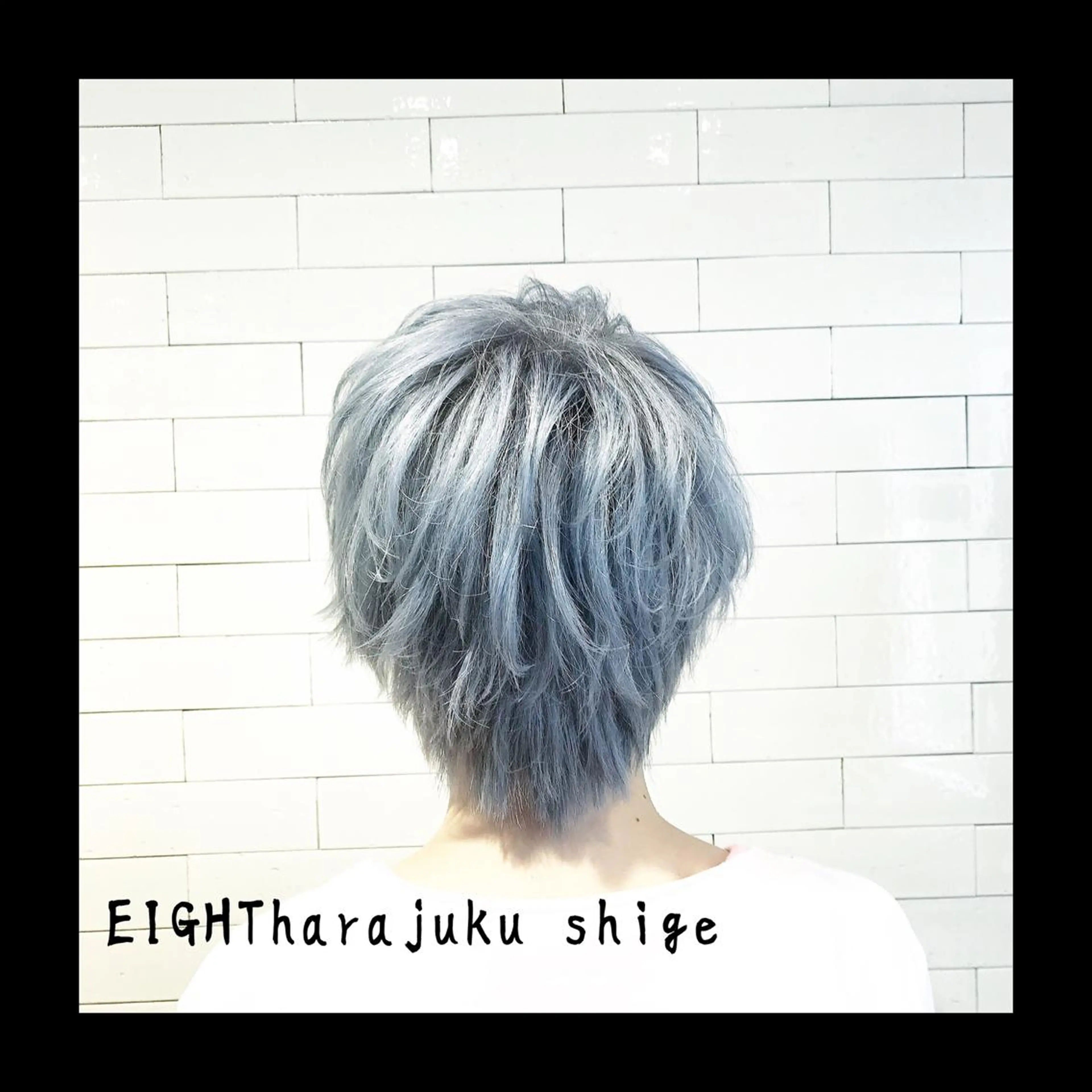 ショート カラー シルバー 及川シゲル 髪質改善講師のヘアスタイル