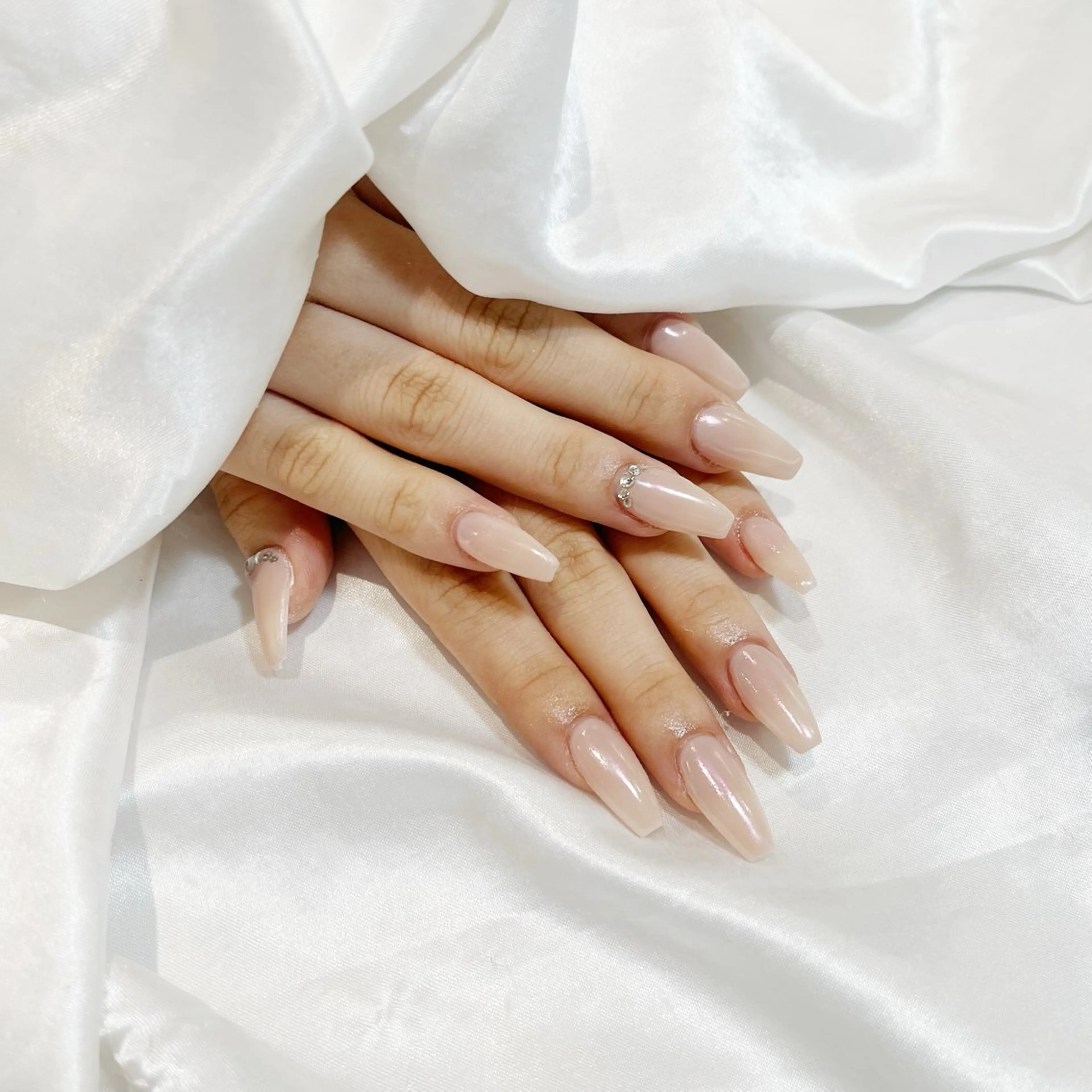 ネイル WISTERIA aisaのネイルデザイン