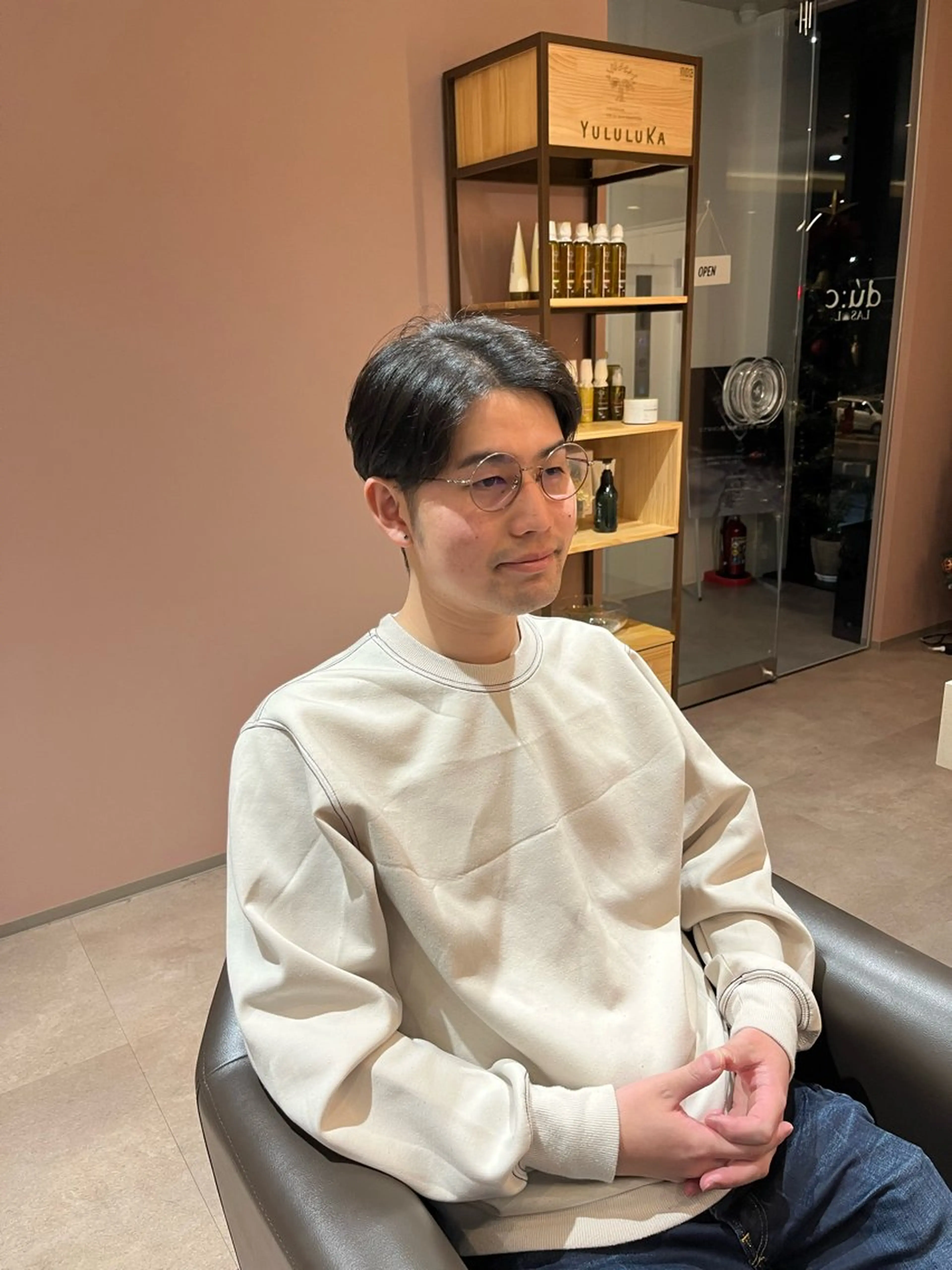 ショート メンズ センターパート 坂本 翔のヘアスタイル