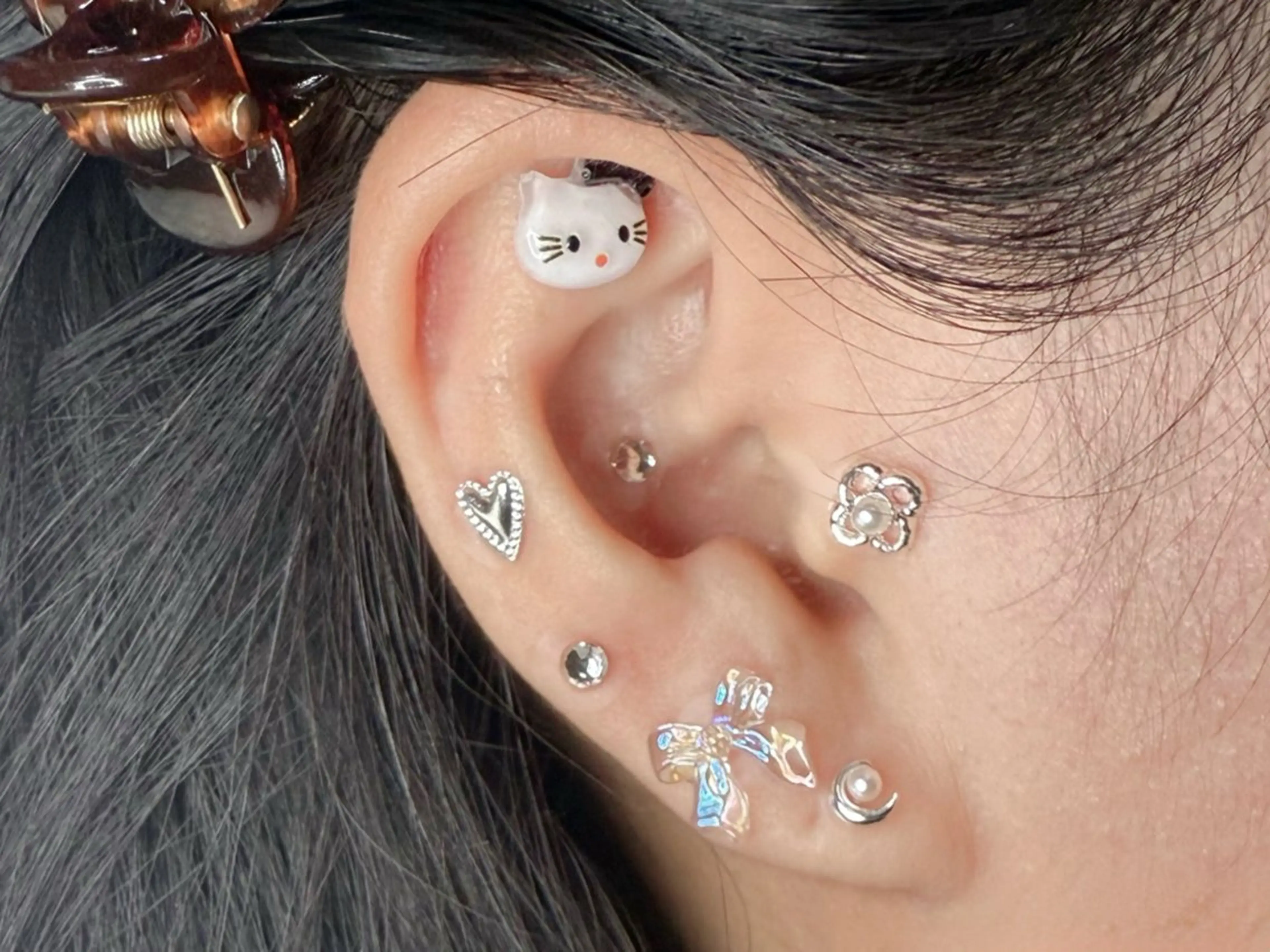 耳ツボジュエリー10粒の写真