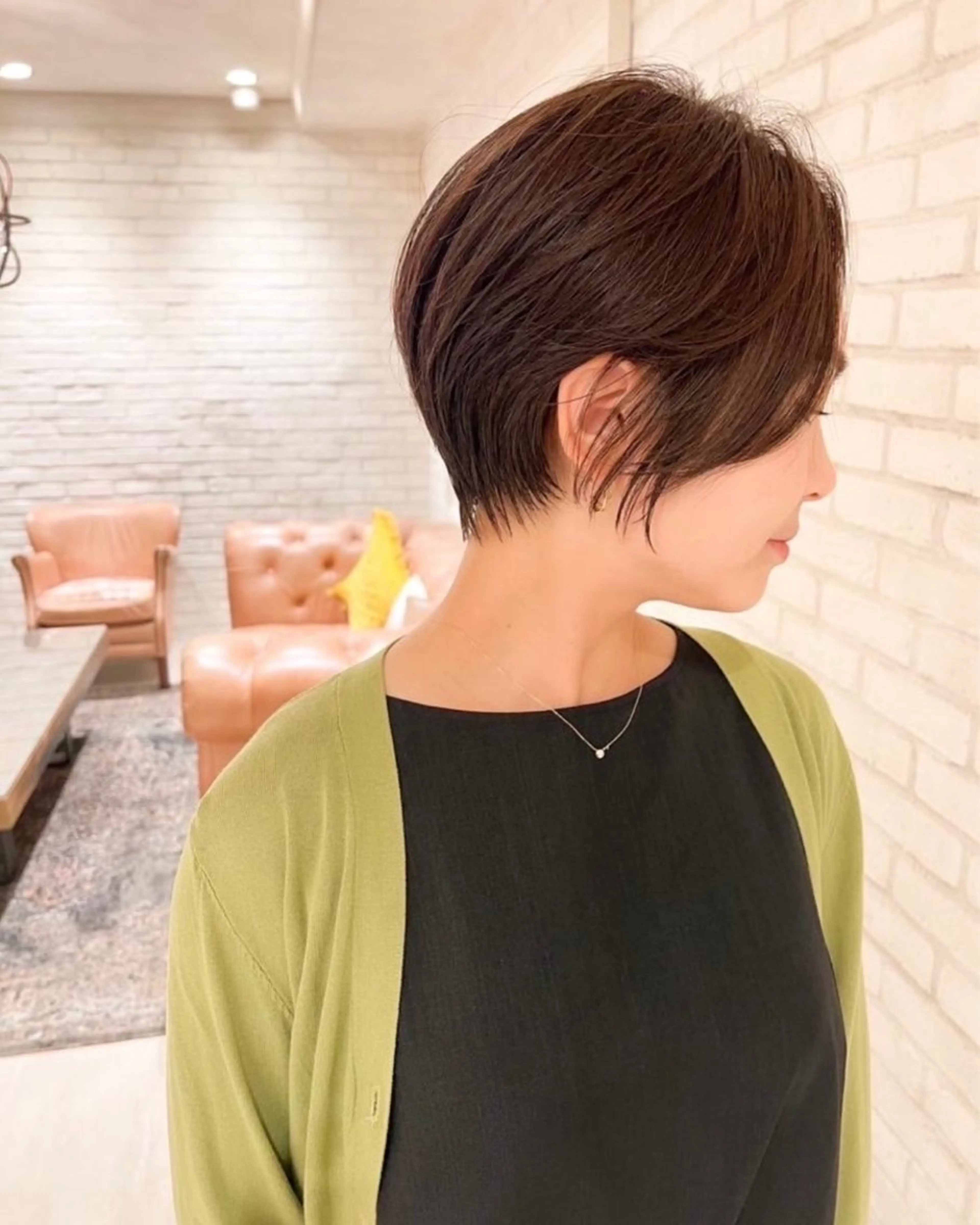 カラー 田島 穂乃花のヘアスタイル