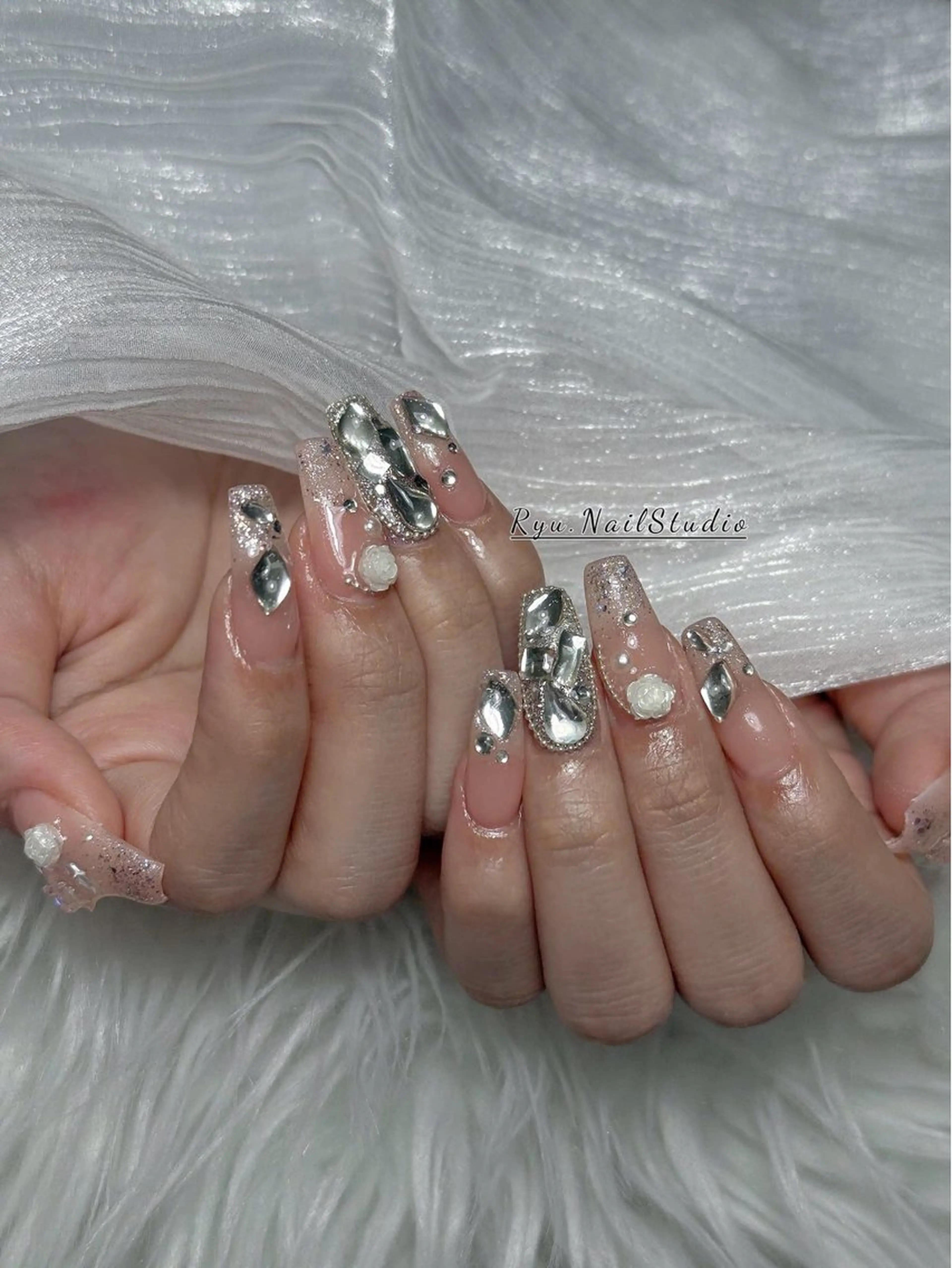 ネイル アートネイル ジェルネイル マグネットネイル ニュアンスネイル シンプルネイル ハンドネイル Ryu nail studioのネイルデザイン