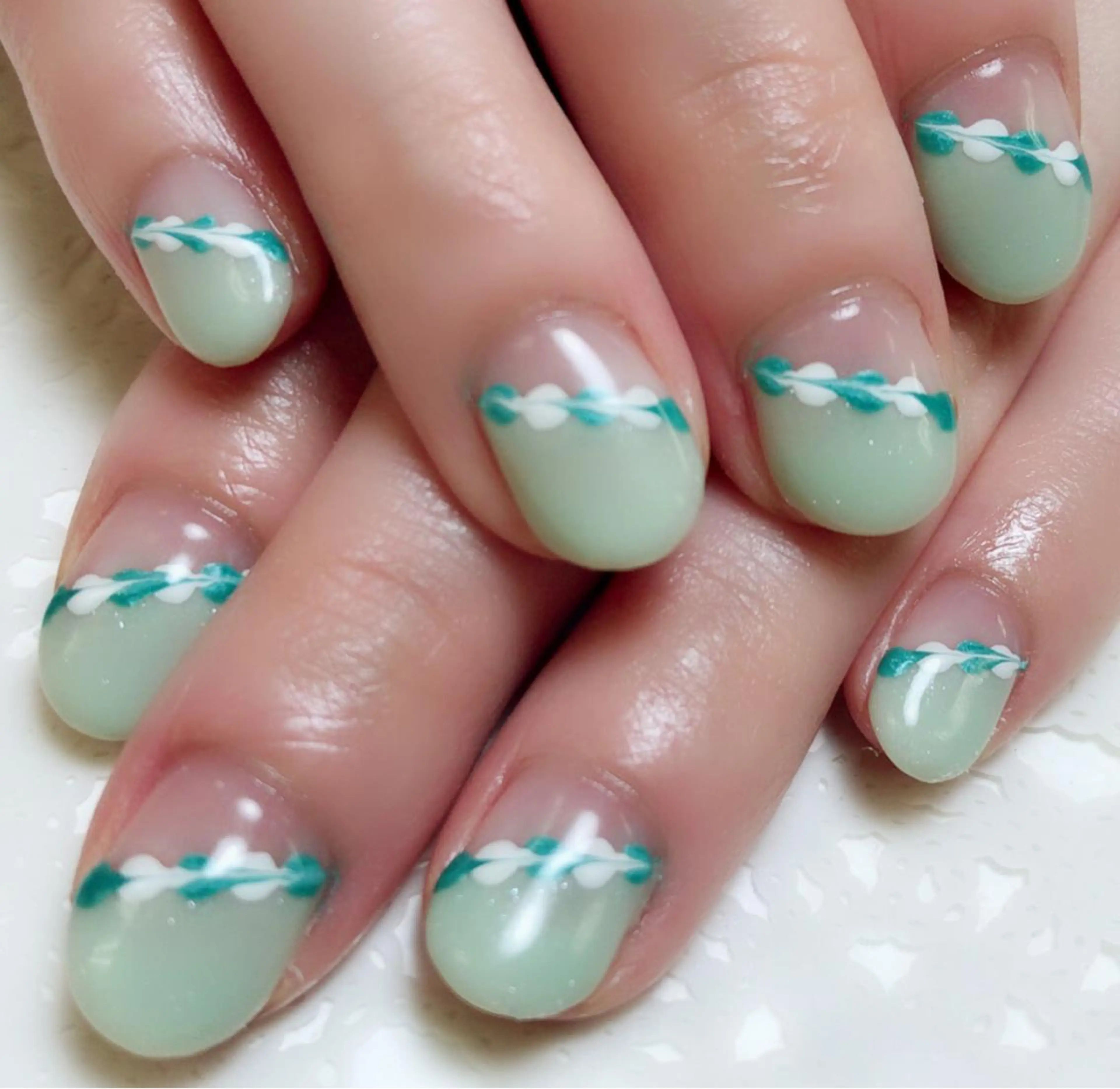 ネイル ラウバイマノマノ なかざとのネイルデザイン