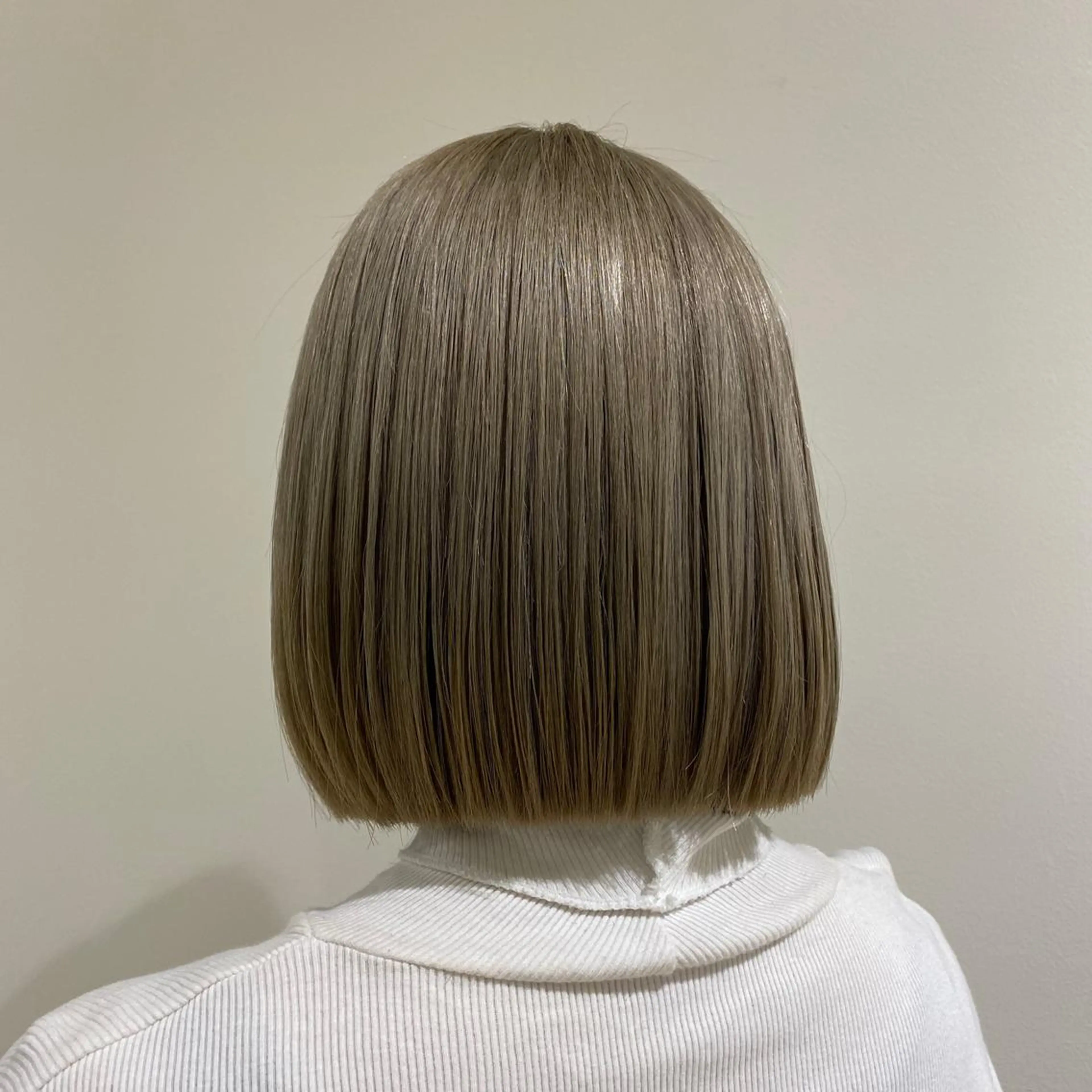 ミディアム 透明感カラー🌈 菊池 結衣のヘアスタイル