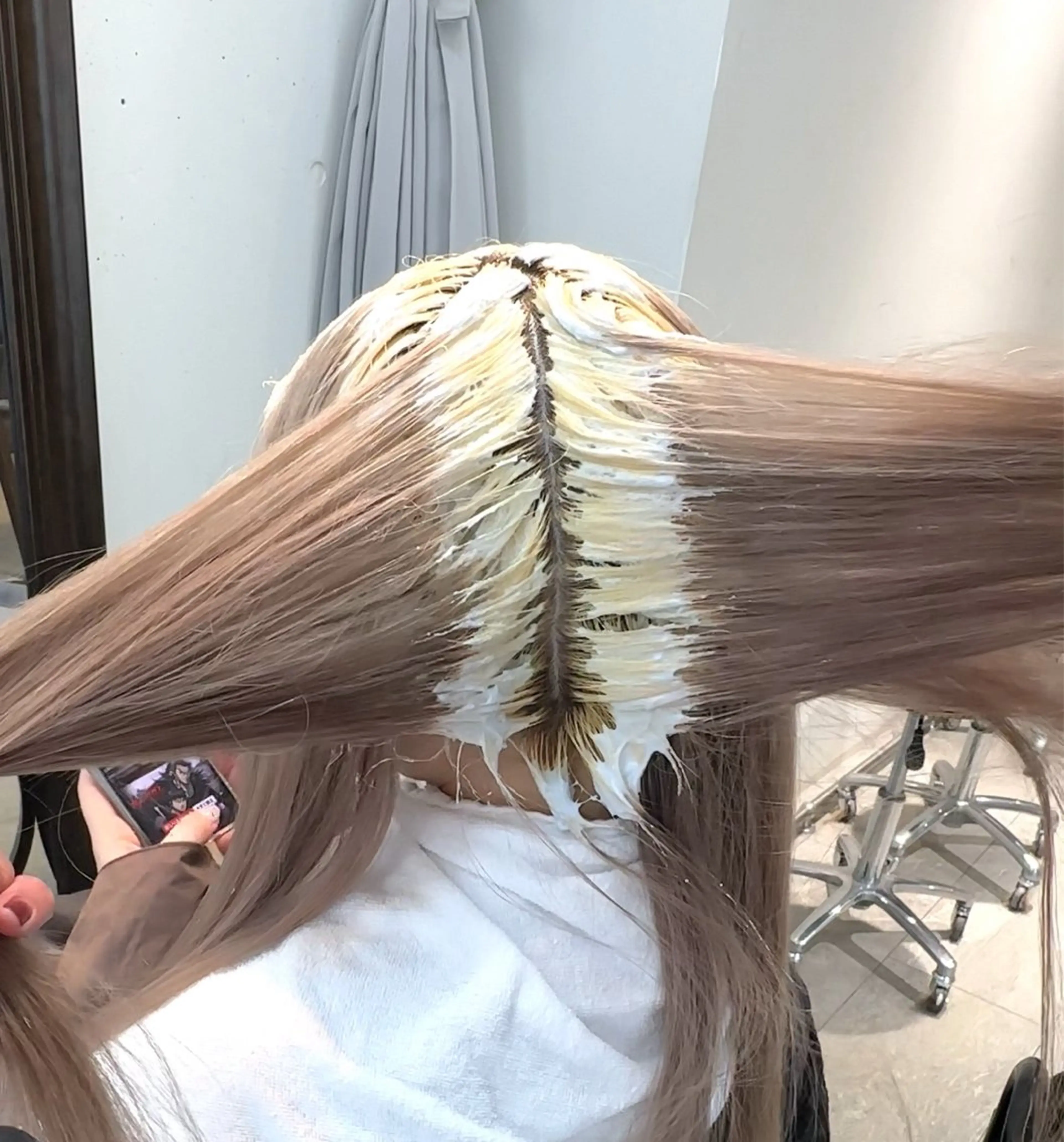 セミロング カラー パーマ ヘアアレンジ メンズ ブリーチカラー🤍 颯馬🐈‍⬛のヘアスタイル