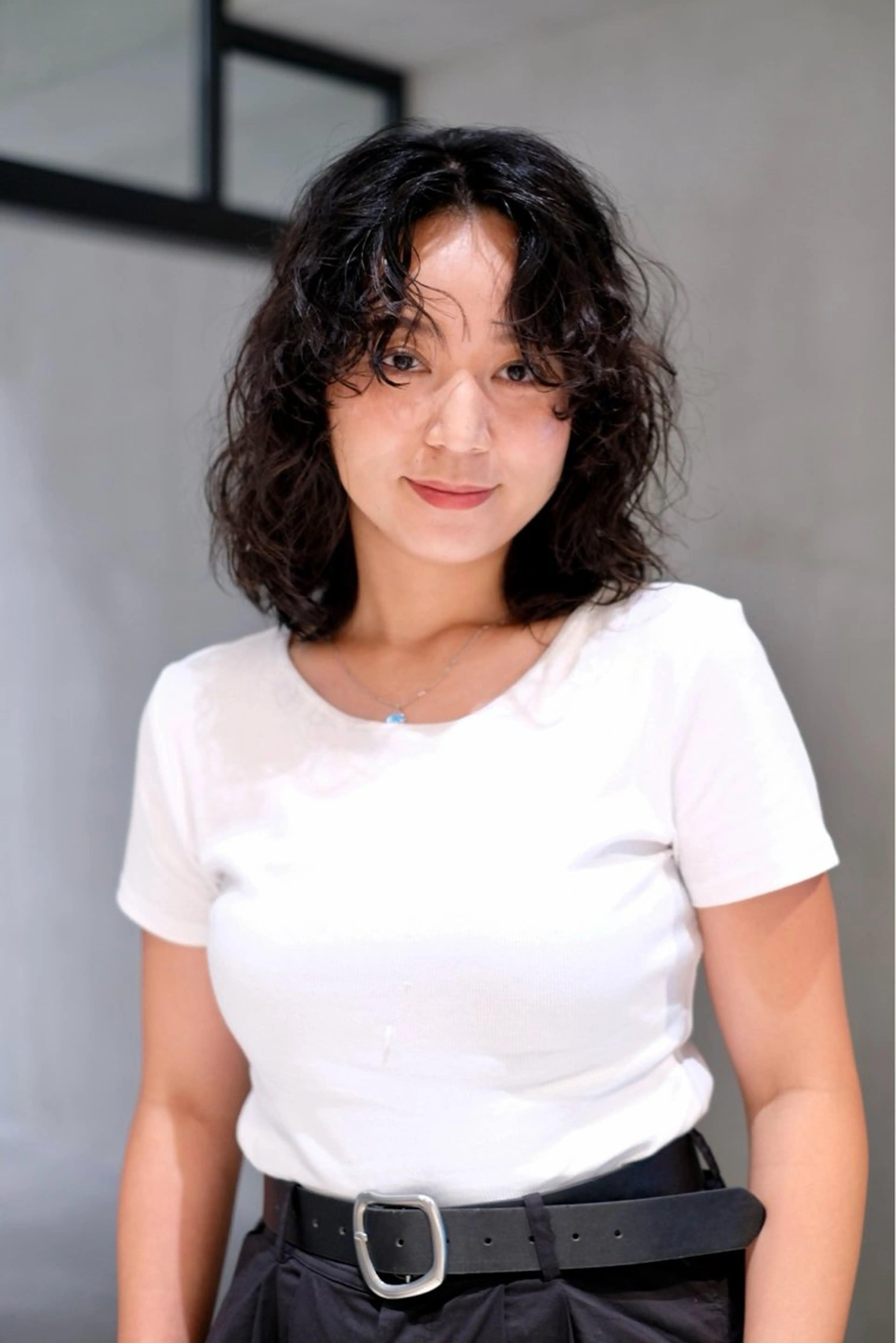 ミディアム パーマ 瓜谷 亮磨のヘアスタイル