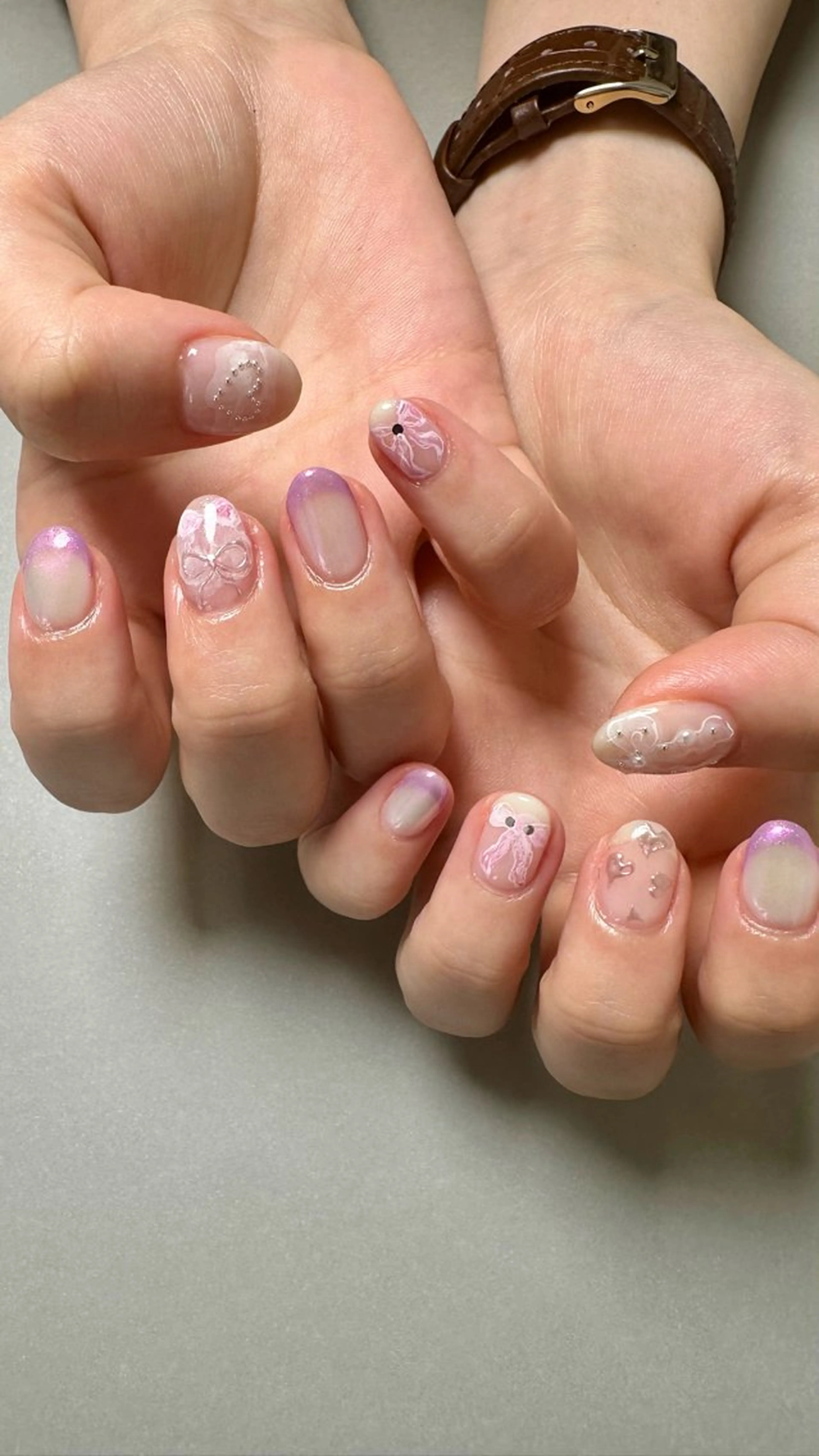 ネイル ニュアンスネイル ハンドネイル ハンドケア Atelier Ariのネイルデザイン