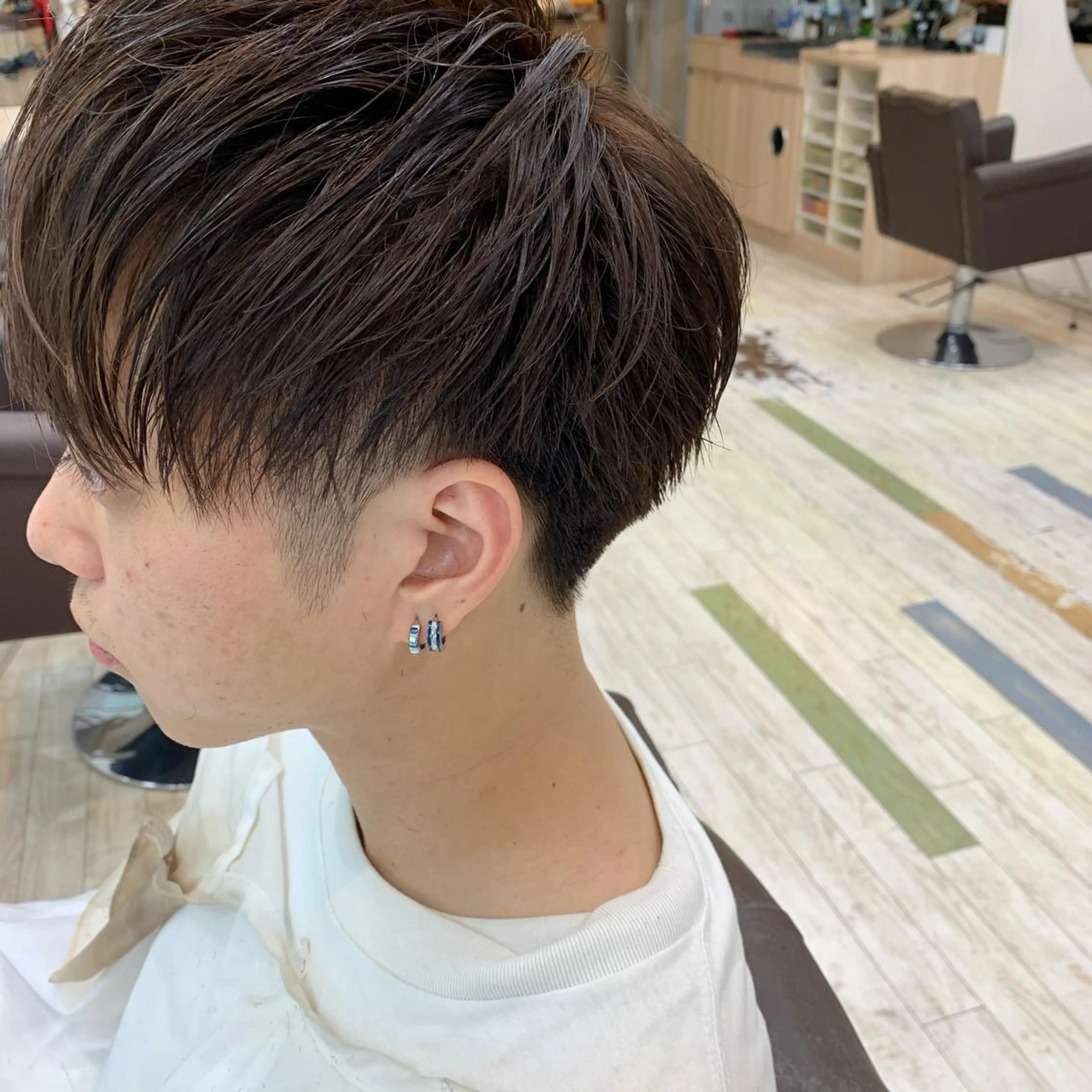 ショート メンズ マッシュ カット ヘアカラー トリートメント ヘアセット メンズサロン ANSWERのヘアスタイル