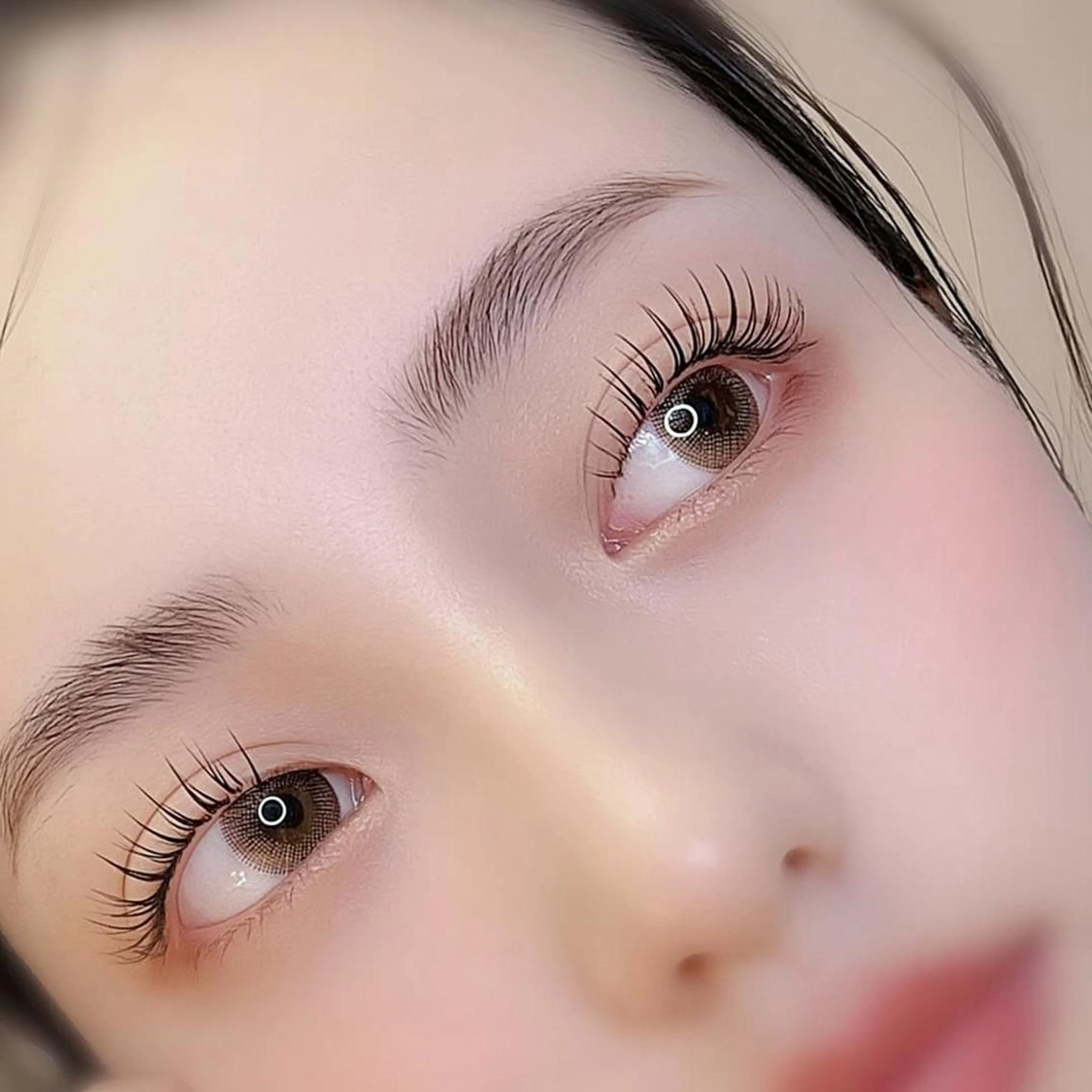 マツエク・マツパ 束感まつ毛 韓国風マツエク パリジェンヌラッシュリフト まつげパーマ マツパ PLATINUM DOLL arisaのマツエク・マツパデザイン