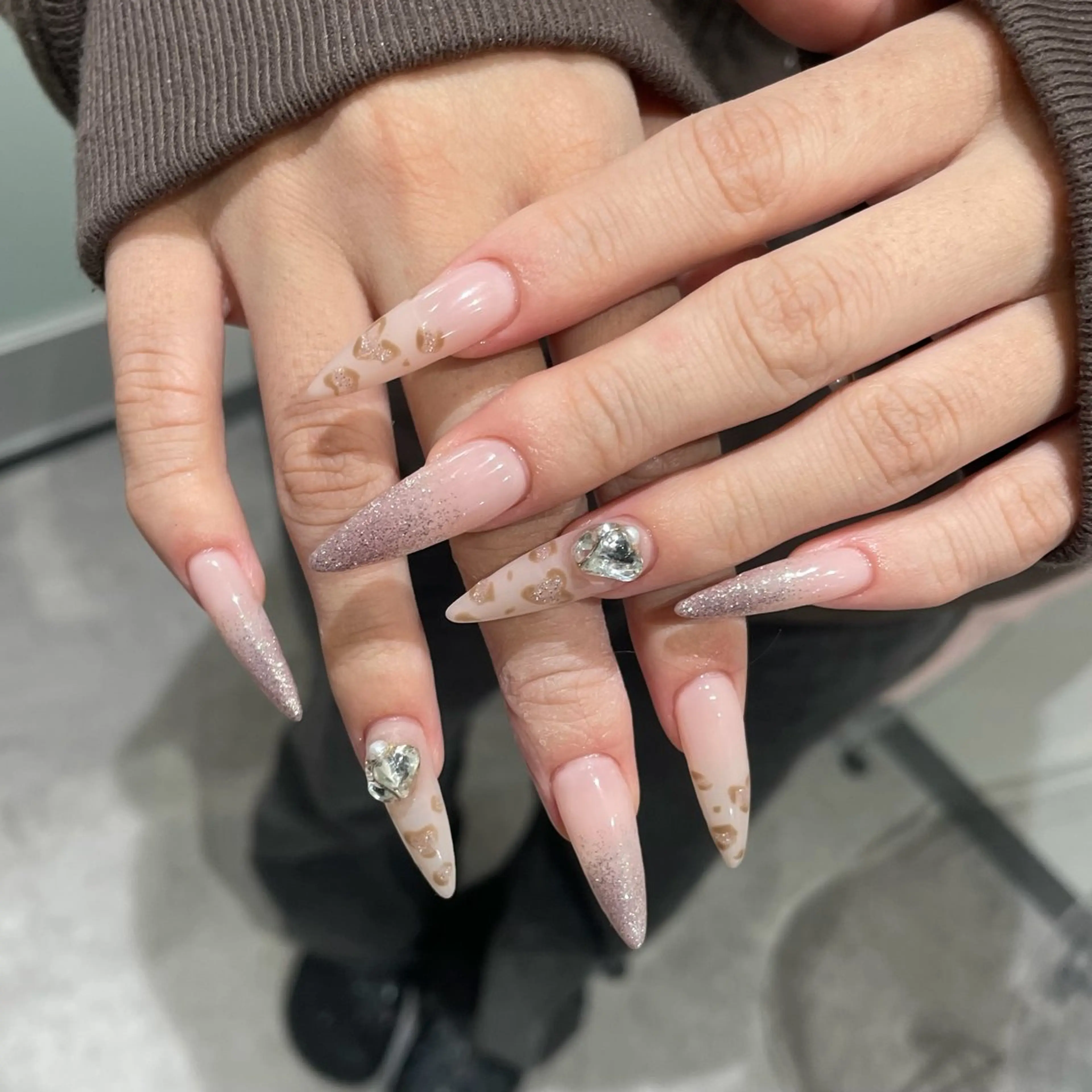 ネイル ハンドネイル IROHA NAIL Kurumi🪽🫧のネイルデザイン