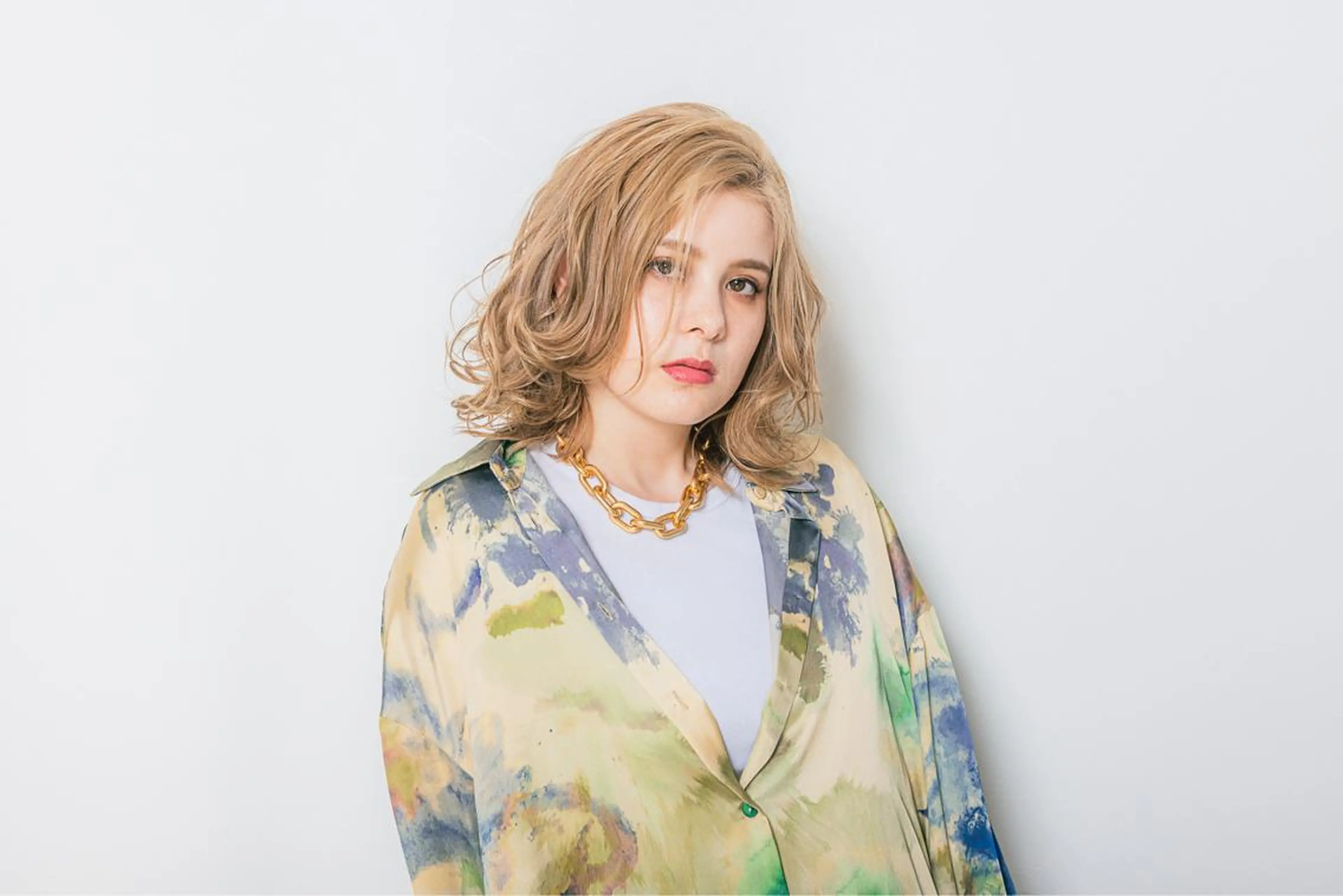 ミディアム カラー 小川 舜人のヘアスタイル