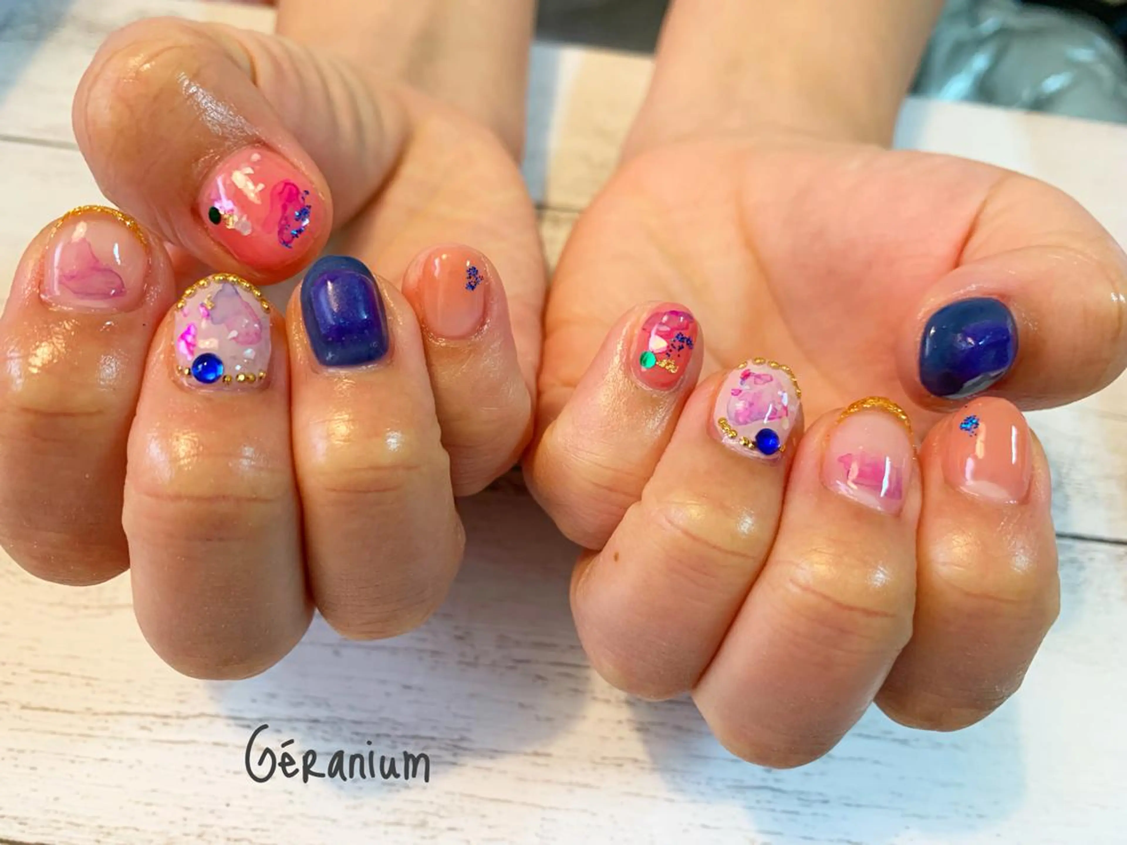 ネイル ハンドネイル GéRanium Harukaのネイルデザイン