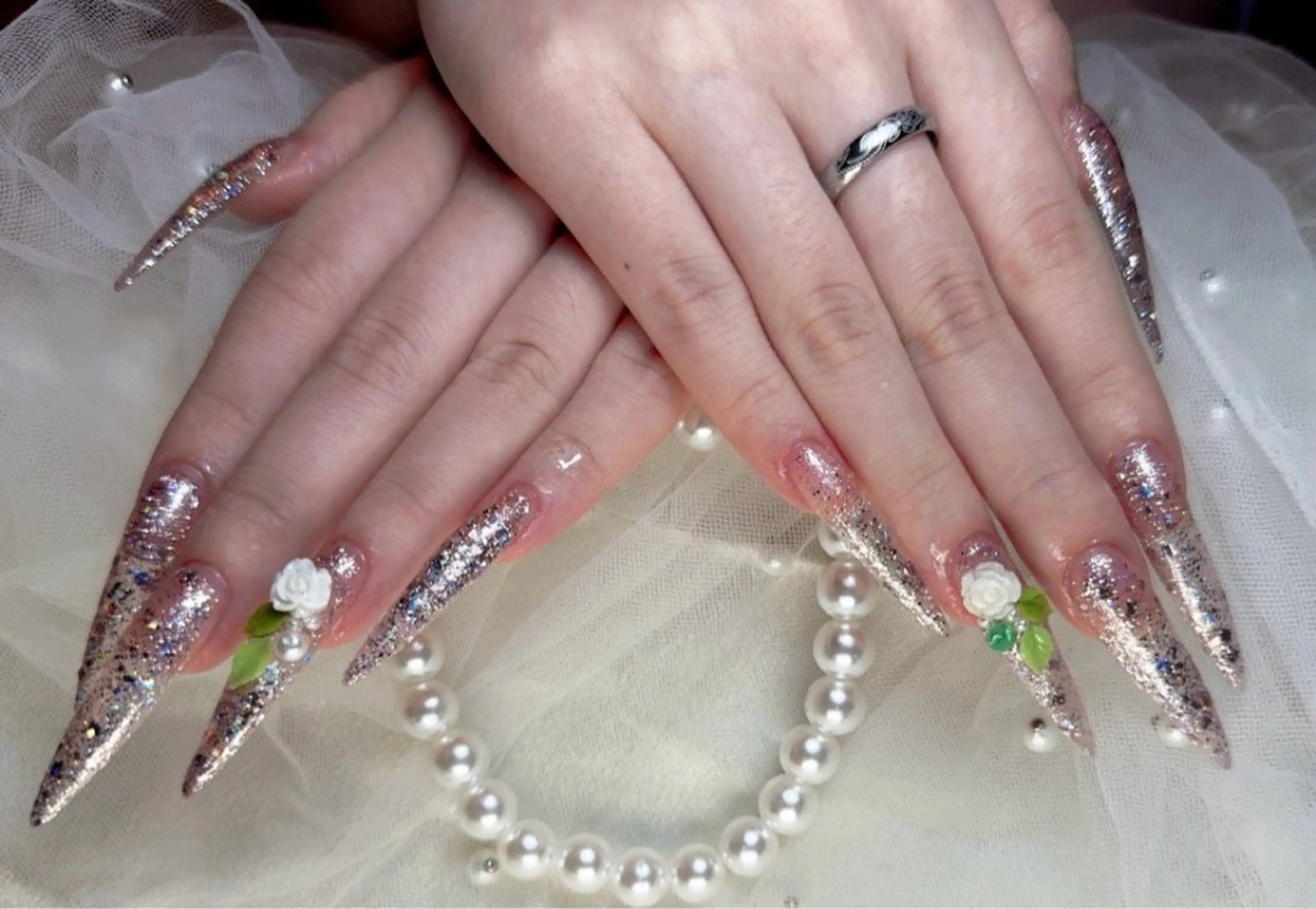 ネイル ハンドネイル SYU SYU所属・WO MIAOのネイルデザイン