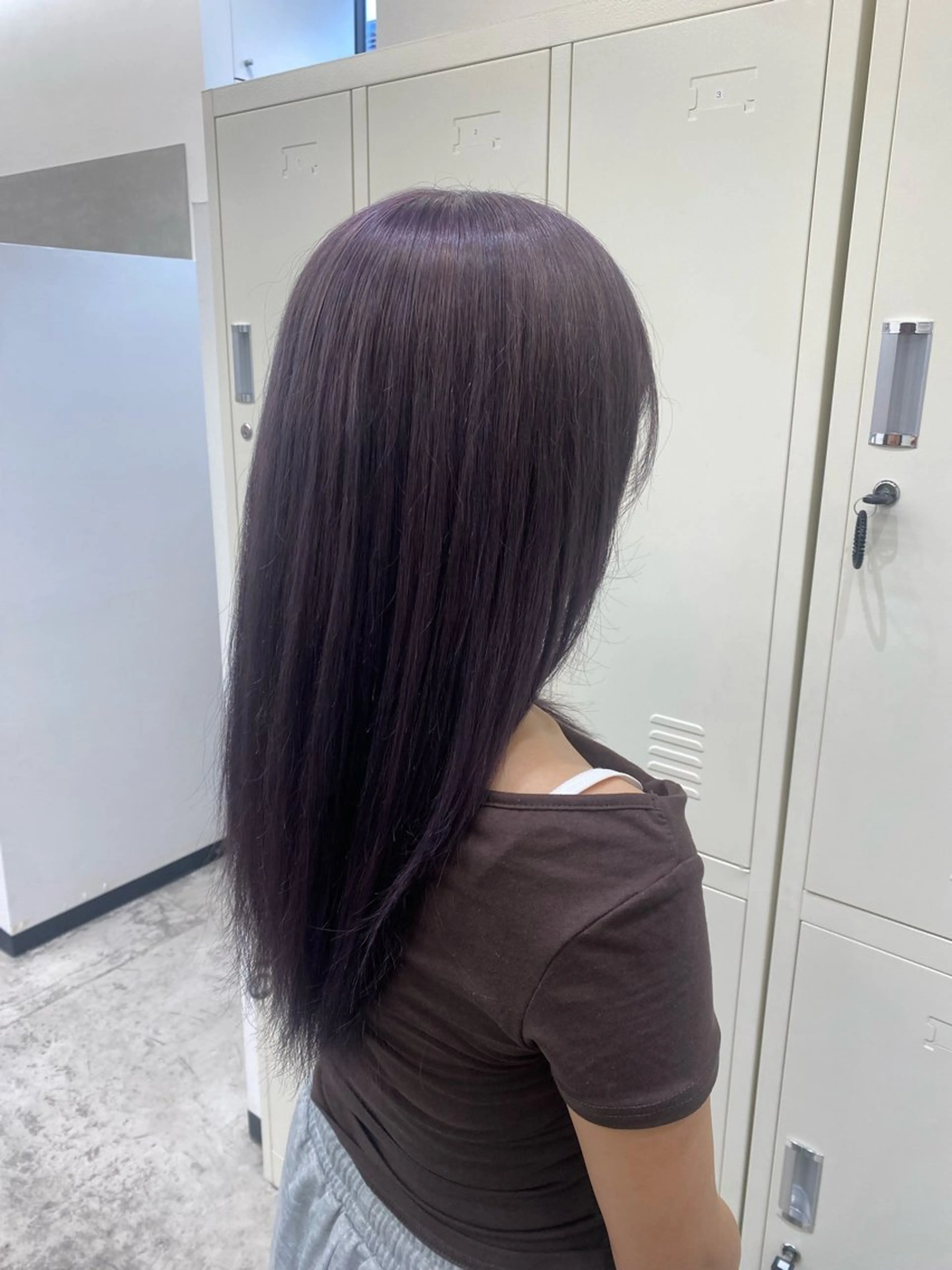 カラー 𝗮𝘆𝘂𝗺𝗶 ハイトーン🎀のヘアスタイル