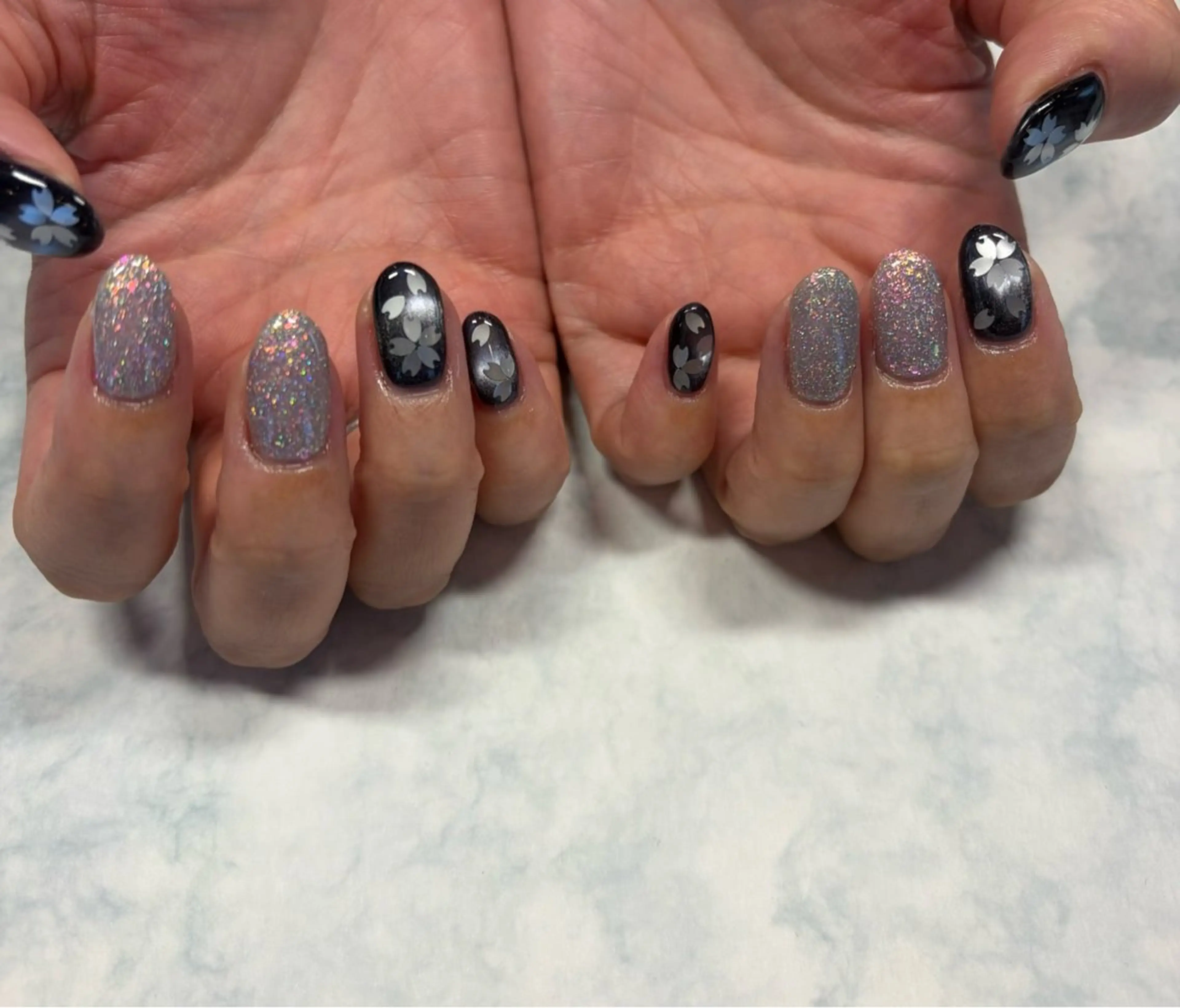 ネイル colors 荻窪のネイルデザイン