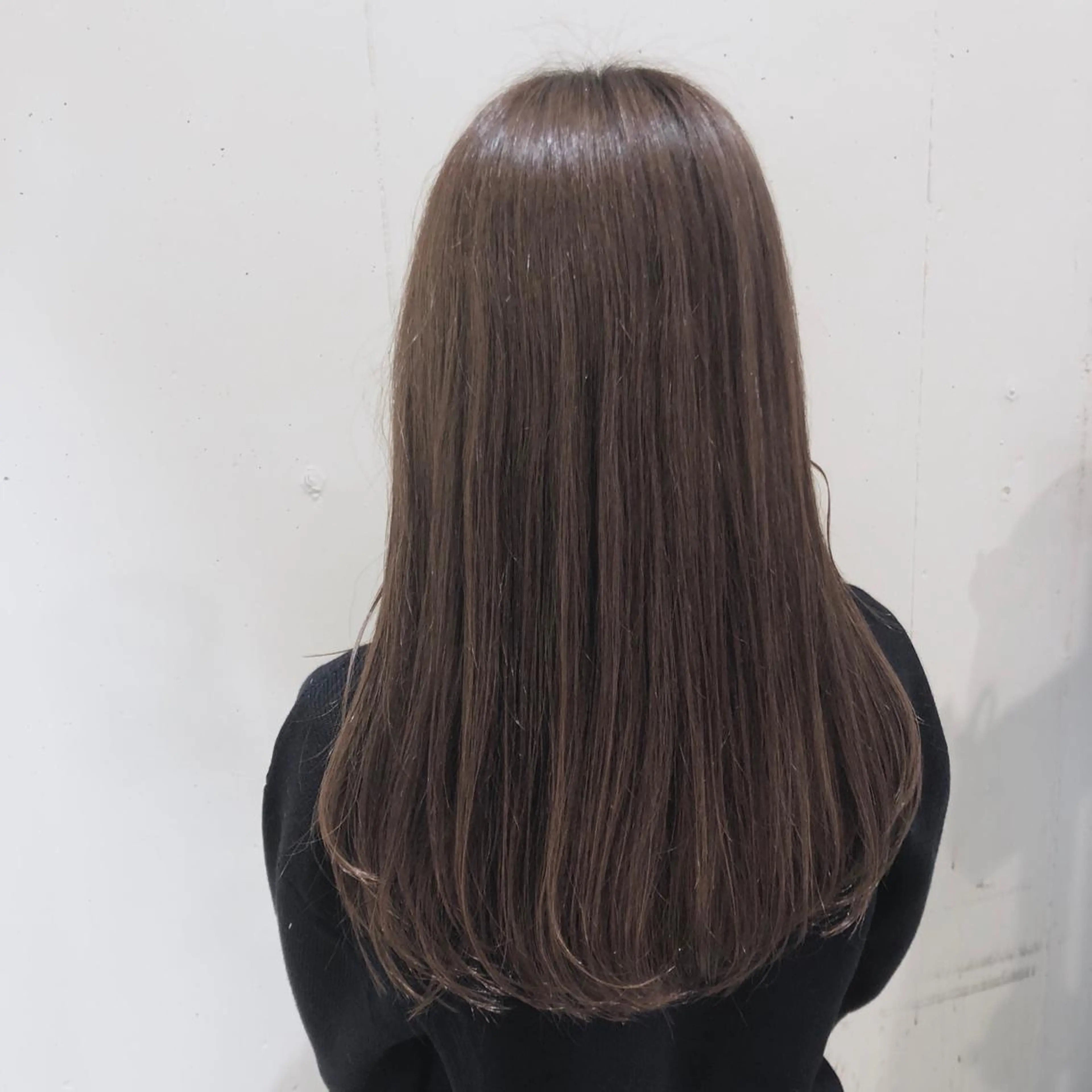 セミロング カラー パーマ ヘアアレンジ 黒髪 ブリーチ 透明感カラー デザインカラー グラデーションカラー カット ヘアカラー トリートメント ヘッドスパ 【ツヤ髪美容師】 ツダケイスケのヘアスタイル