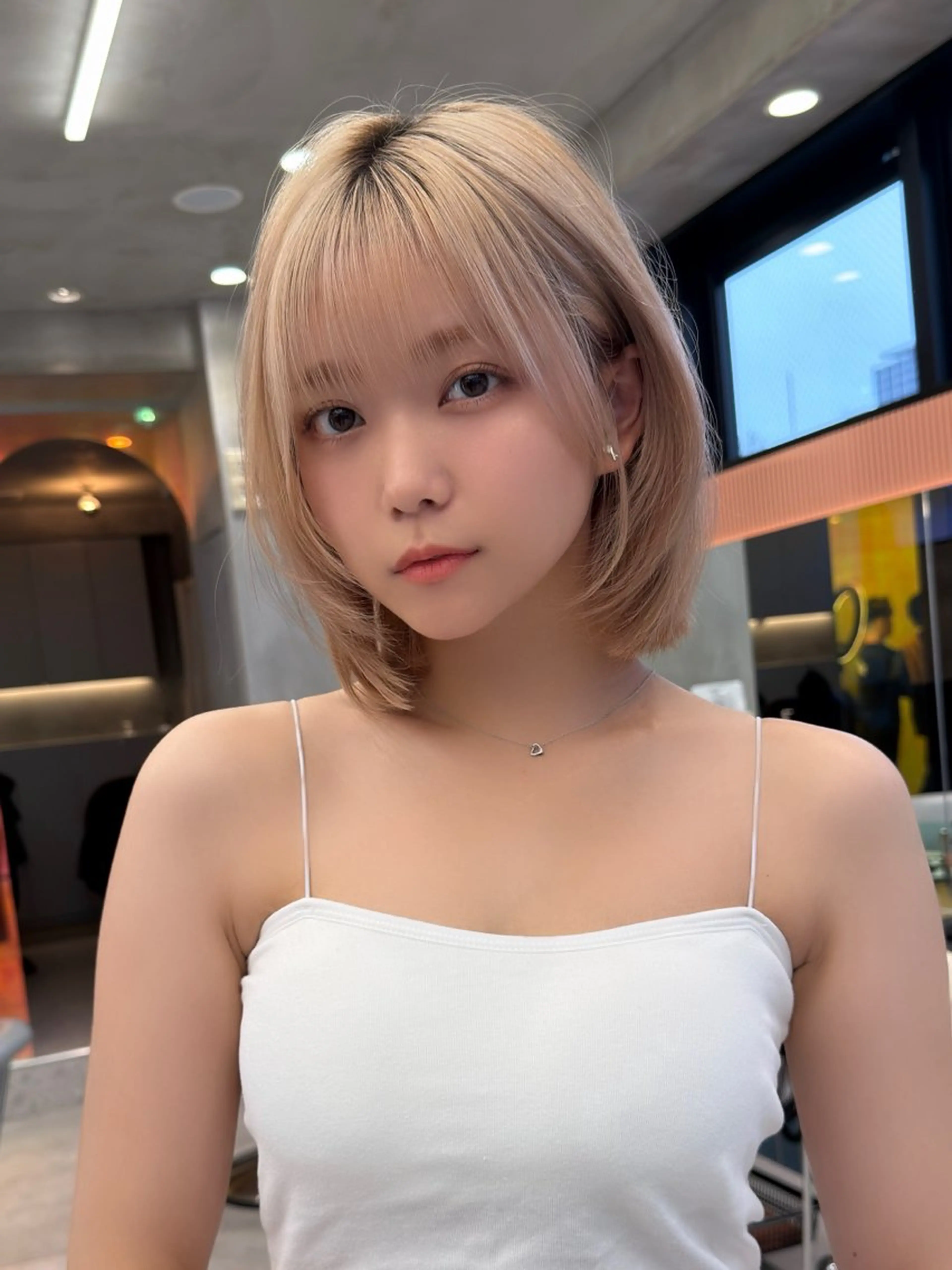 ミディアム カラー 透明感カラー ハイトーンカラー ボブ 小顔カット カット ヘアカラー トリートメント 🍀小川大輔🍀 ボブ/ブリーチ🥇のヘアスタイル