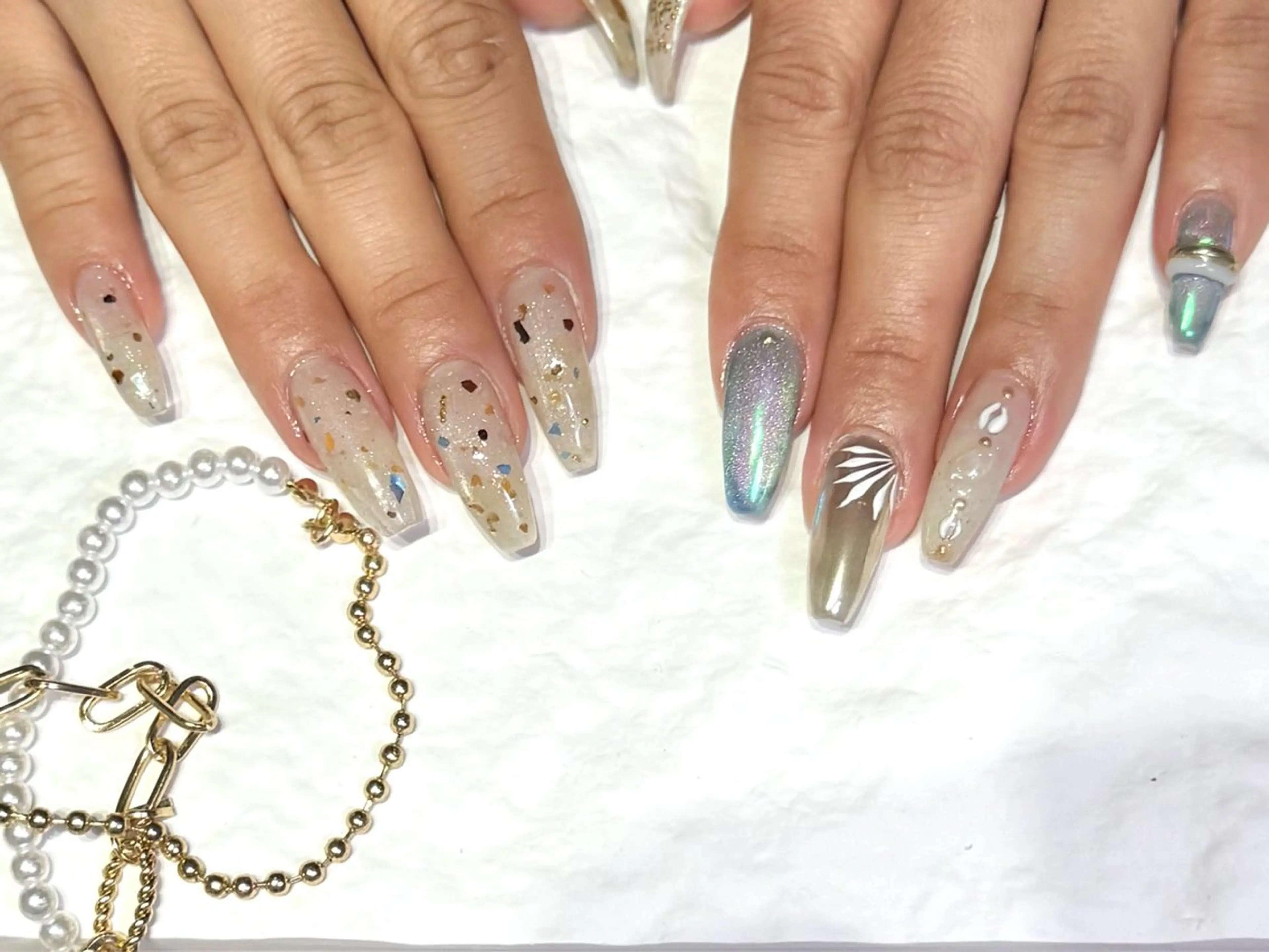 ネイル 夏ネイル ハンドネイル Mnailsalon フィルイン対応サロンのネイルデザイン