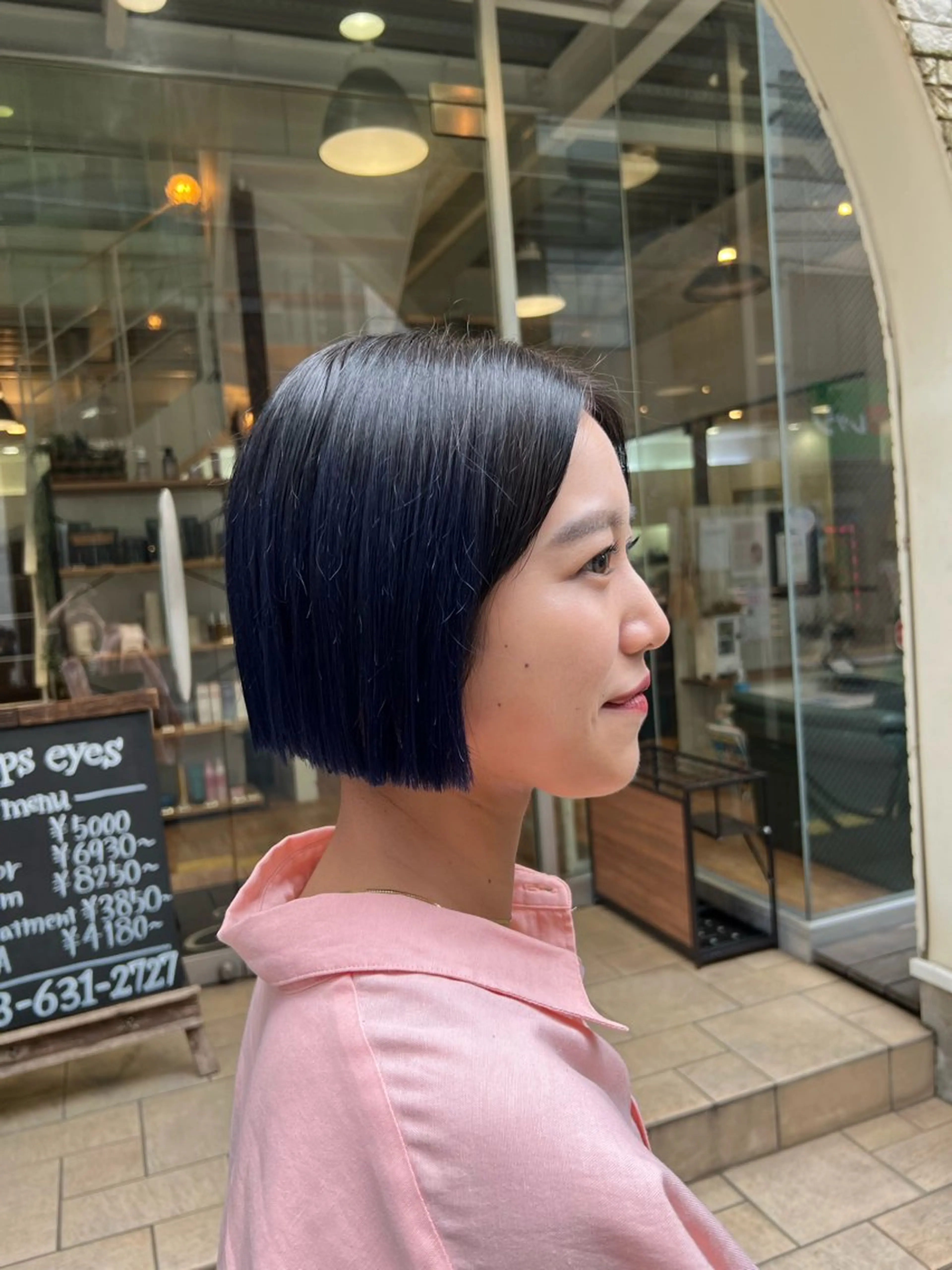 カラー 黒髪 ブルーカラー ブルーブラック ヘアカラー トリートメント インナーカラー♡ Nanakoのヘアスタイル