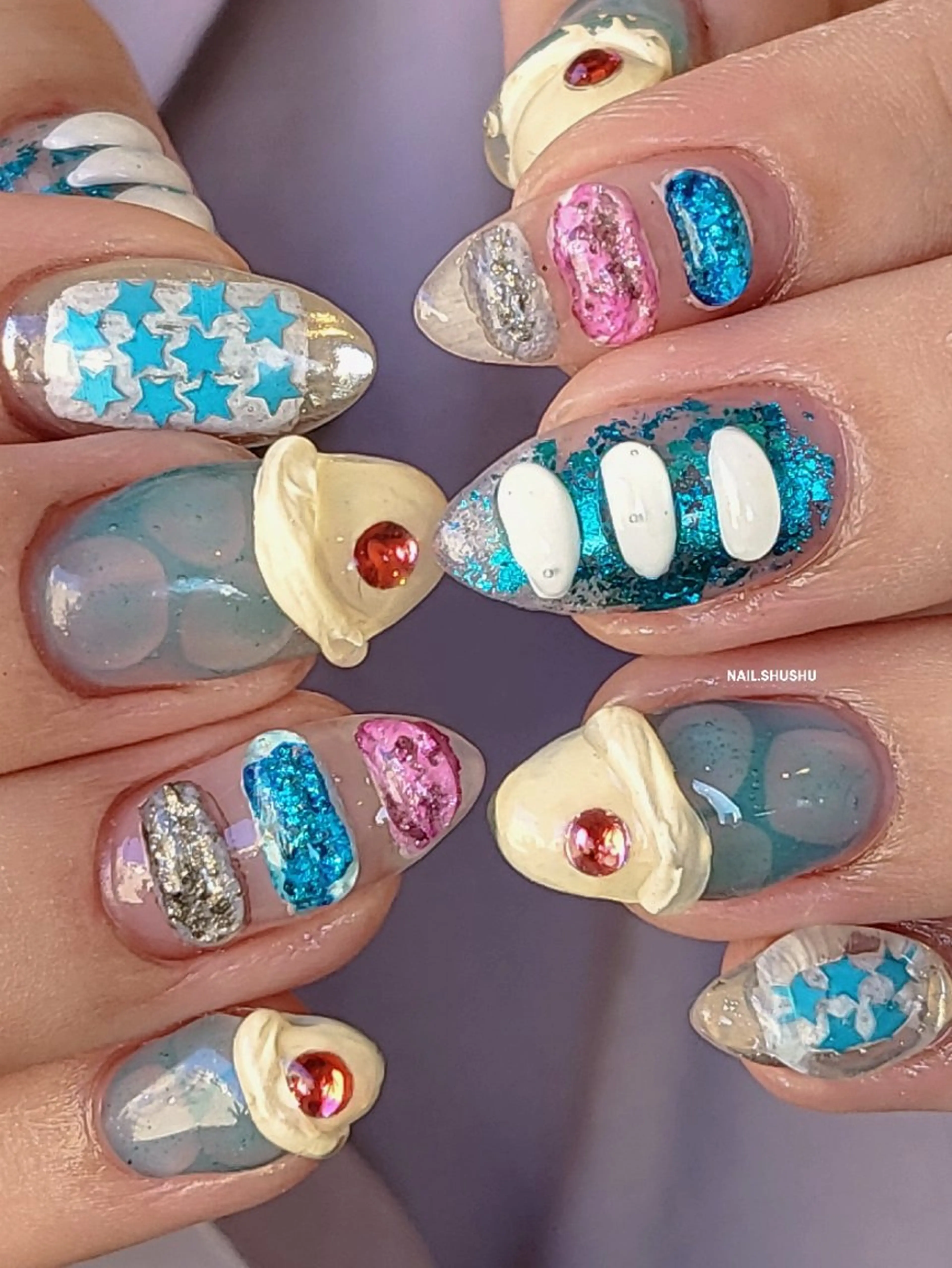 ネイル ハンドネイル 3dパーツ/流行り 👧shushu❤️のネイルデザイン