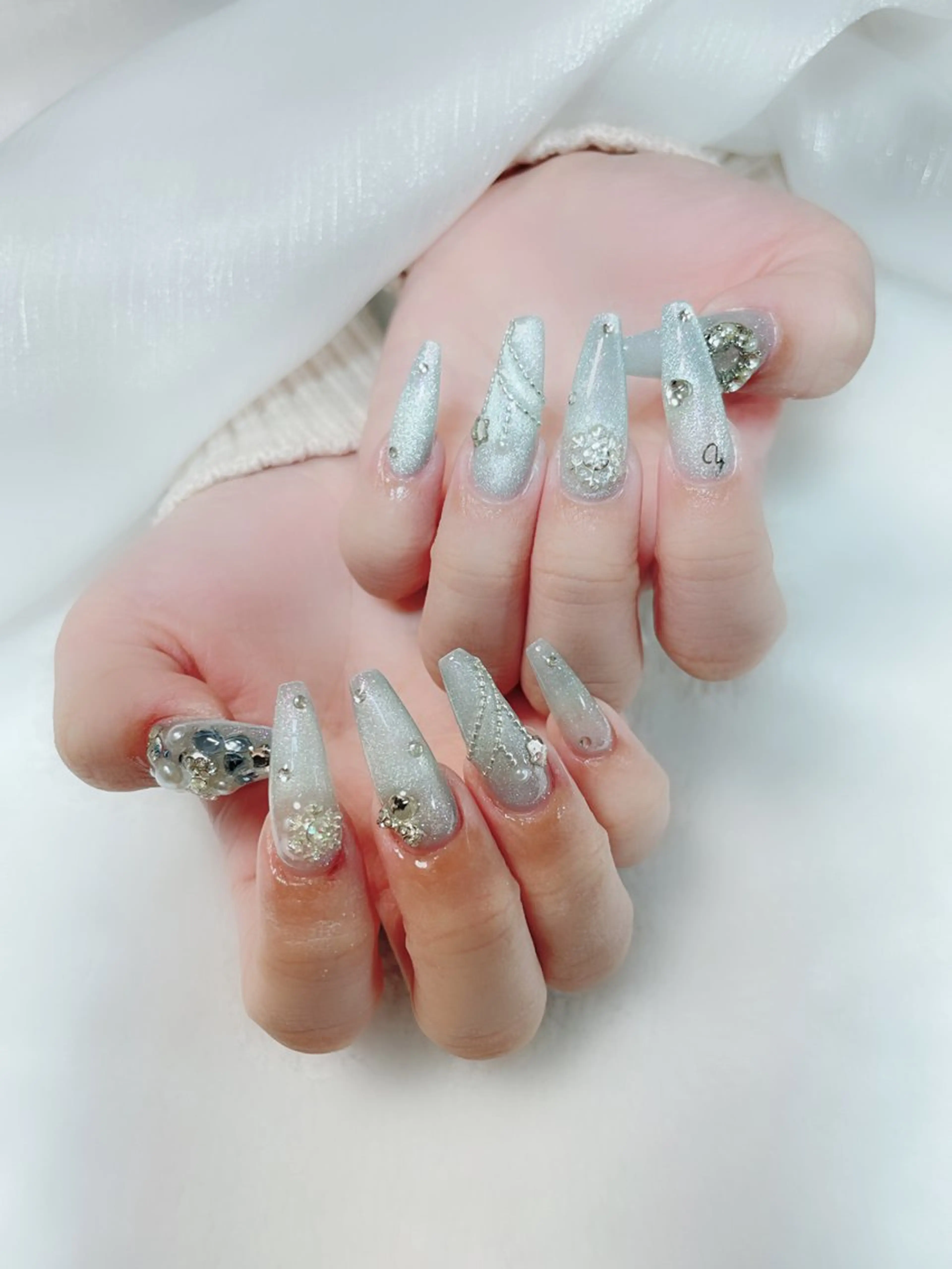 ネイル 持ち込み Amina nail salonのネイルデザイン