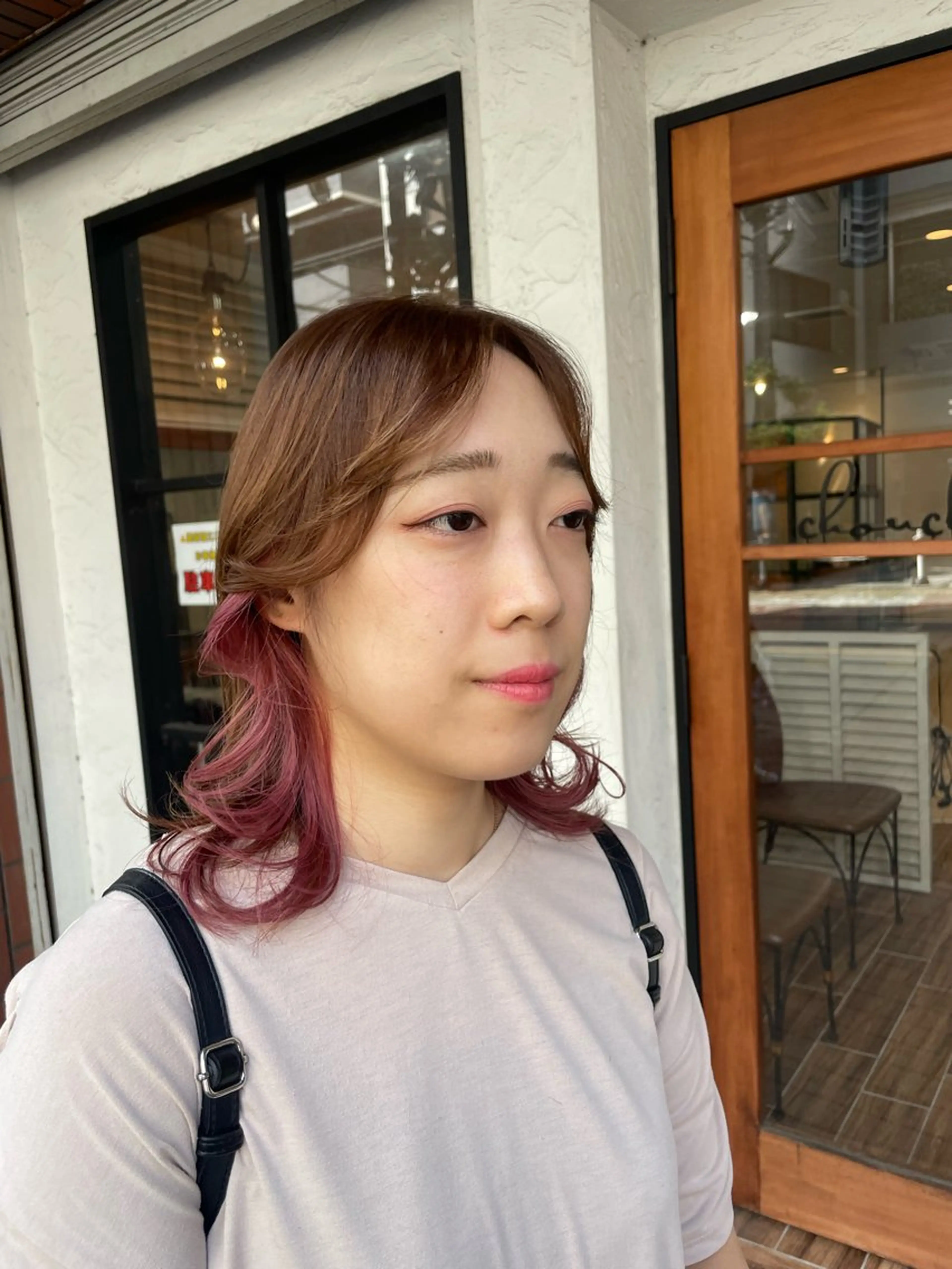 ミディアム カラー ピンクカラー カット ヘアカラー トリートメント 立川・くびれミディ 旬なデザインカラーのヘアスタイル