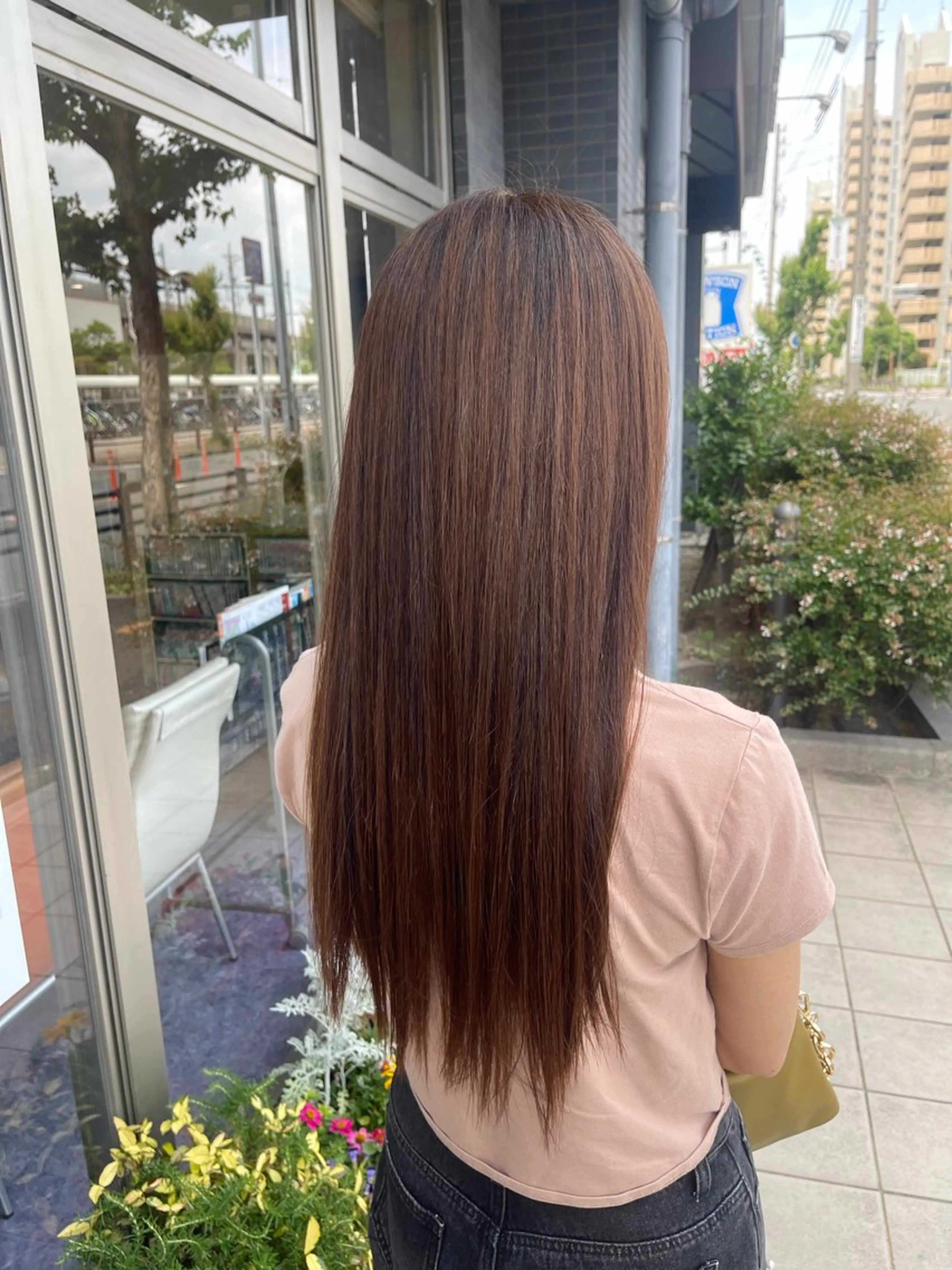 ロング ヘアカラー 寺田 詩のヘアスタイル
