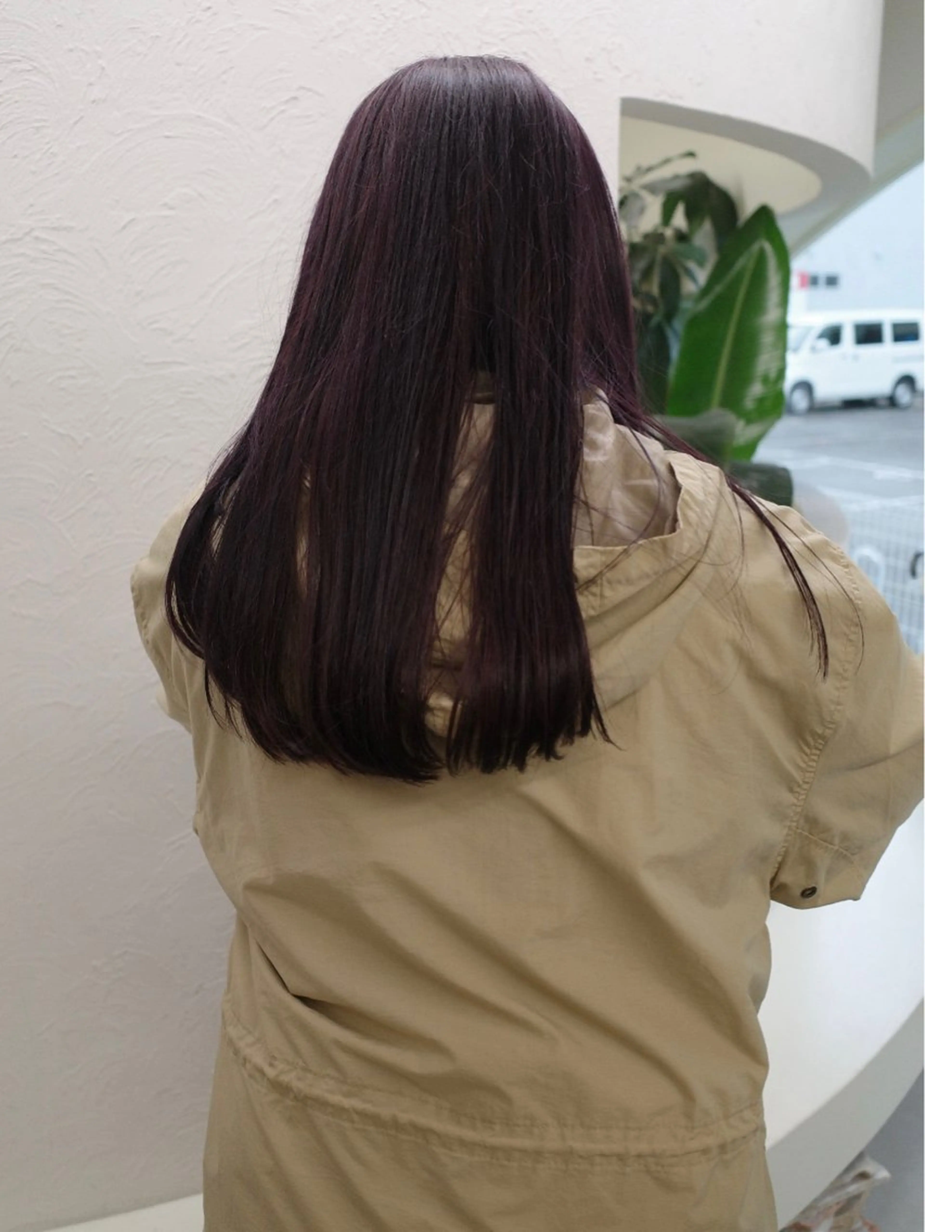 カラー 佐々木 遥菜のヘアスタイル