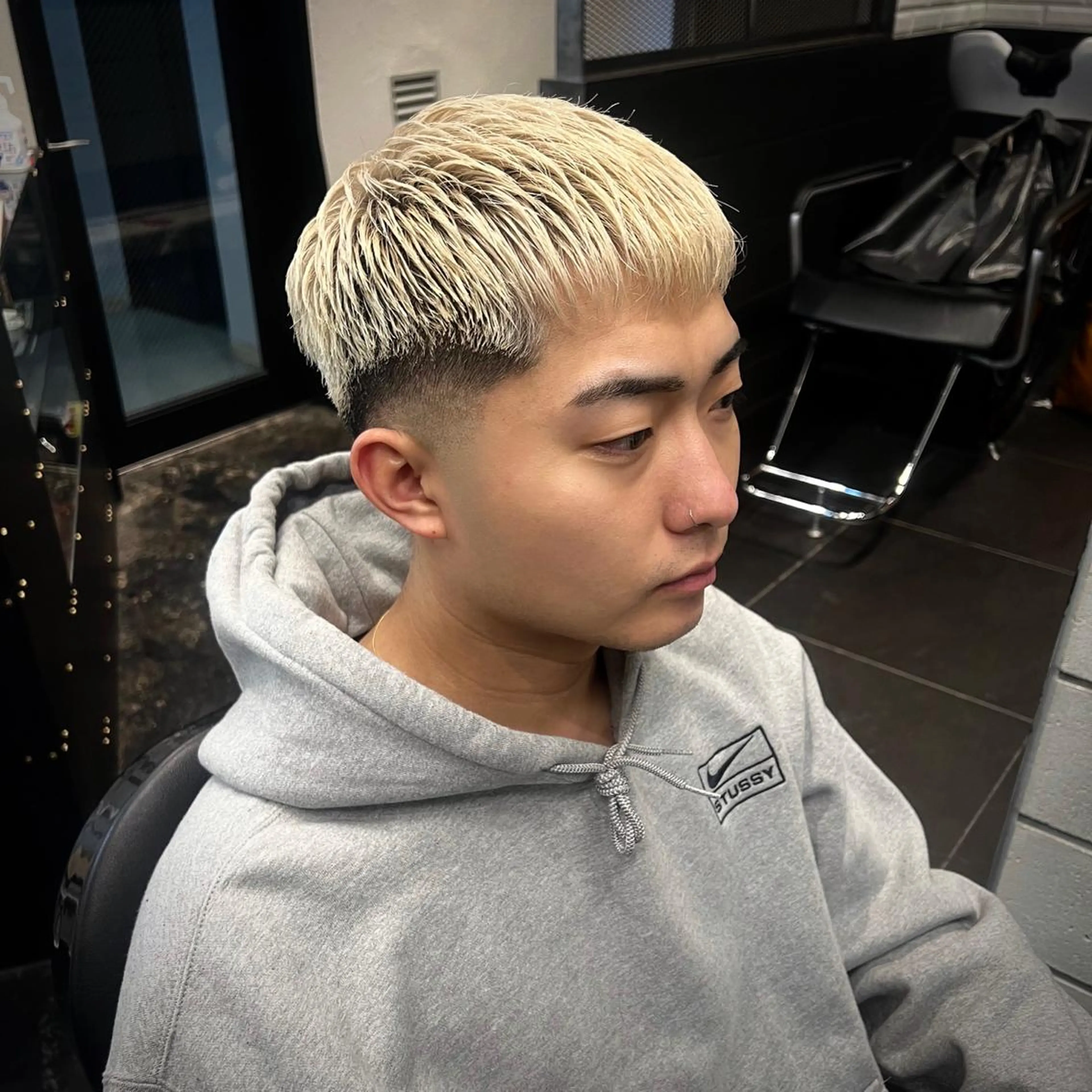 メンズ メンズブリーチ カット ヘアカラー トリートメント メンズ特化/パーマ/ メッシュ/竜成のヘアスタイル