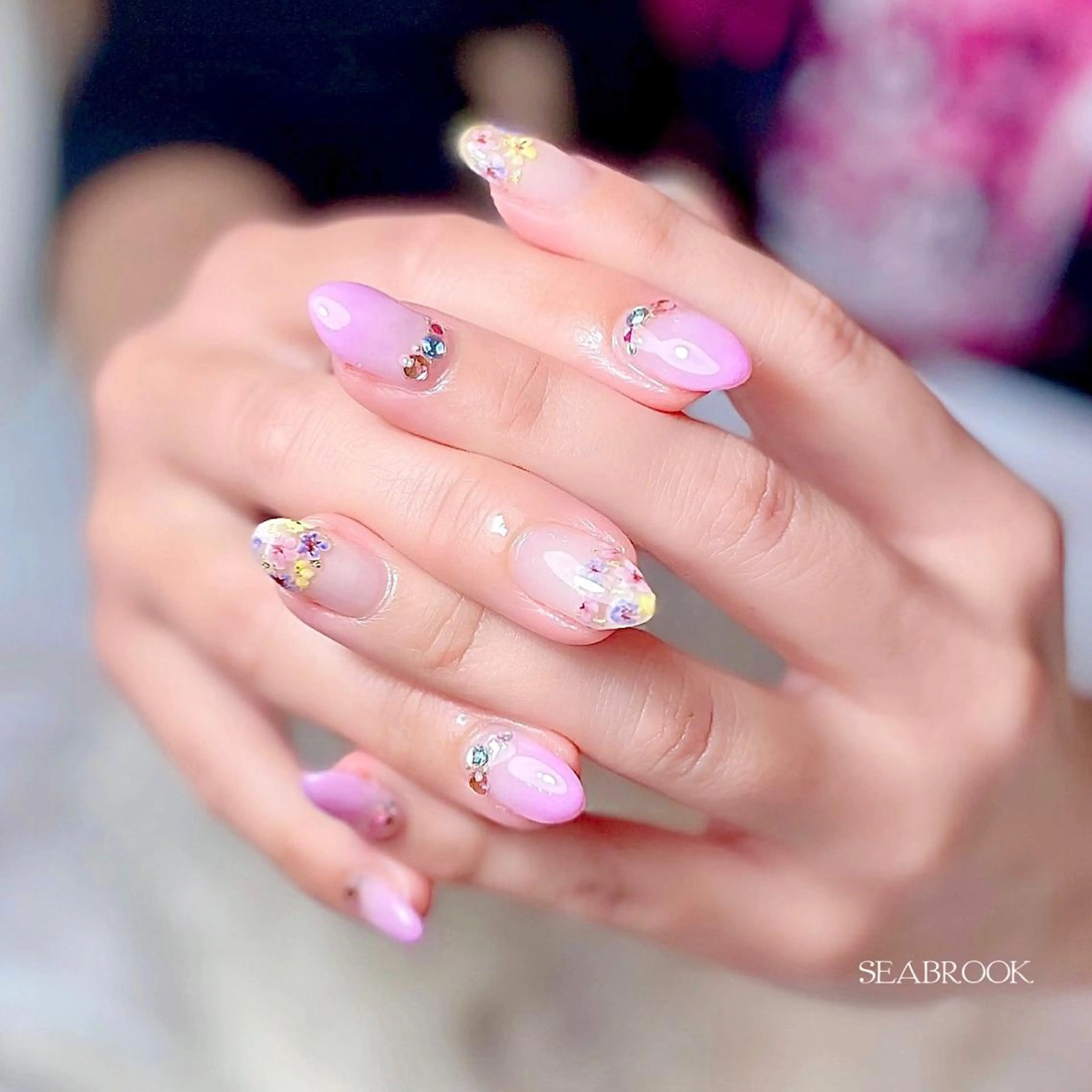 ネイル ハンドネイル 鈴木 奈穂子のネイルデザイン