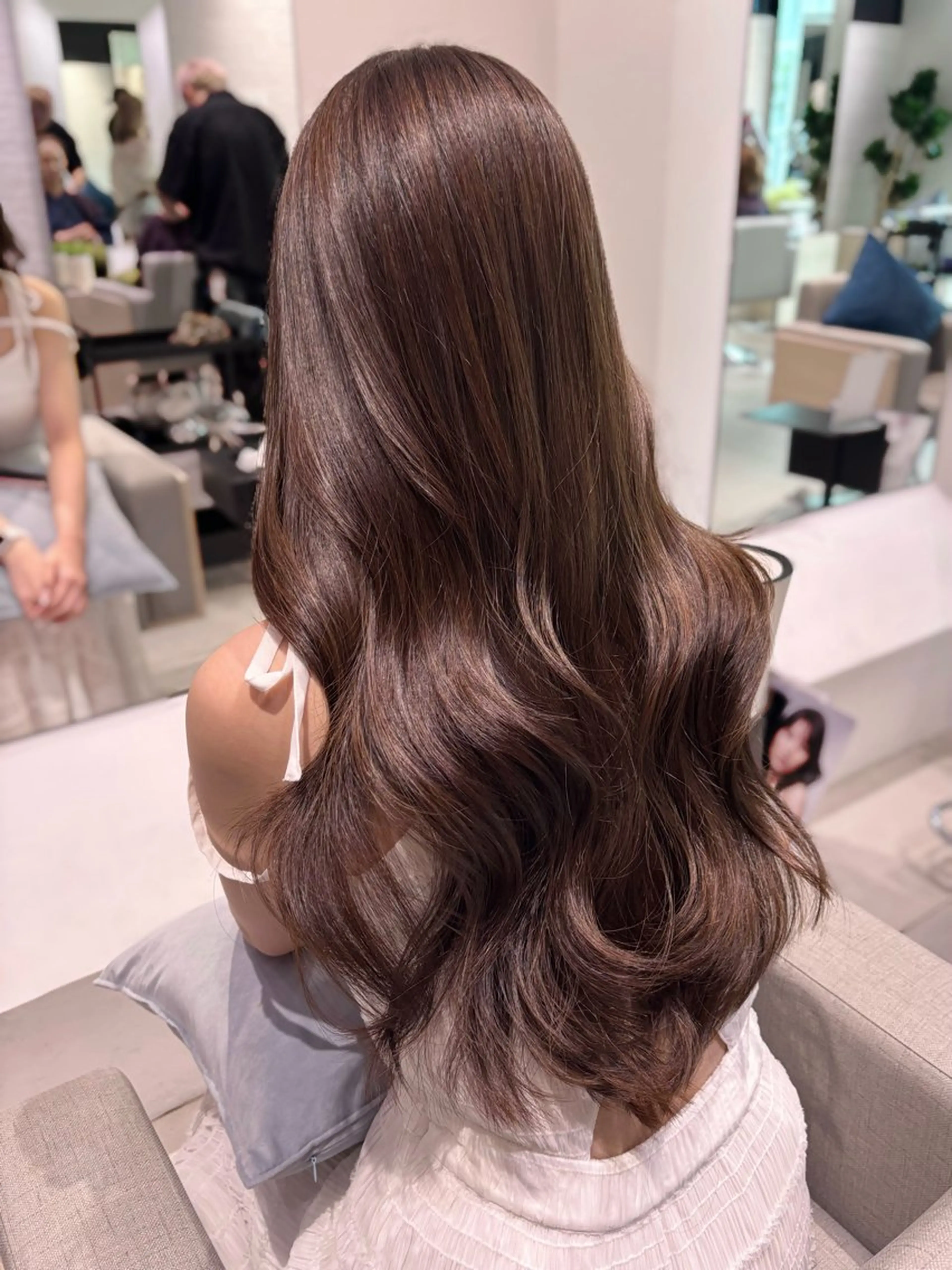 ロング カラー ブラウンカラー 透明感カラー グレージュ 髪質改善 レイヤーカット ヘアカラー トリートメント 銀座/韓国レイヤー/ 艶カラー🍓原田侑依のヘアスタイル