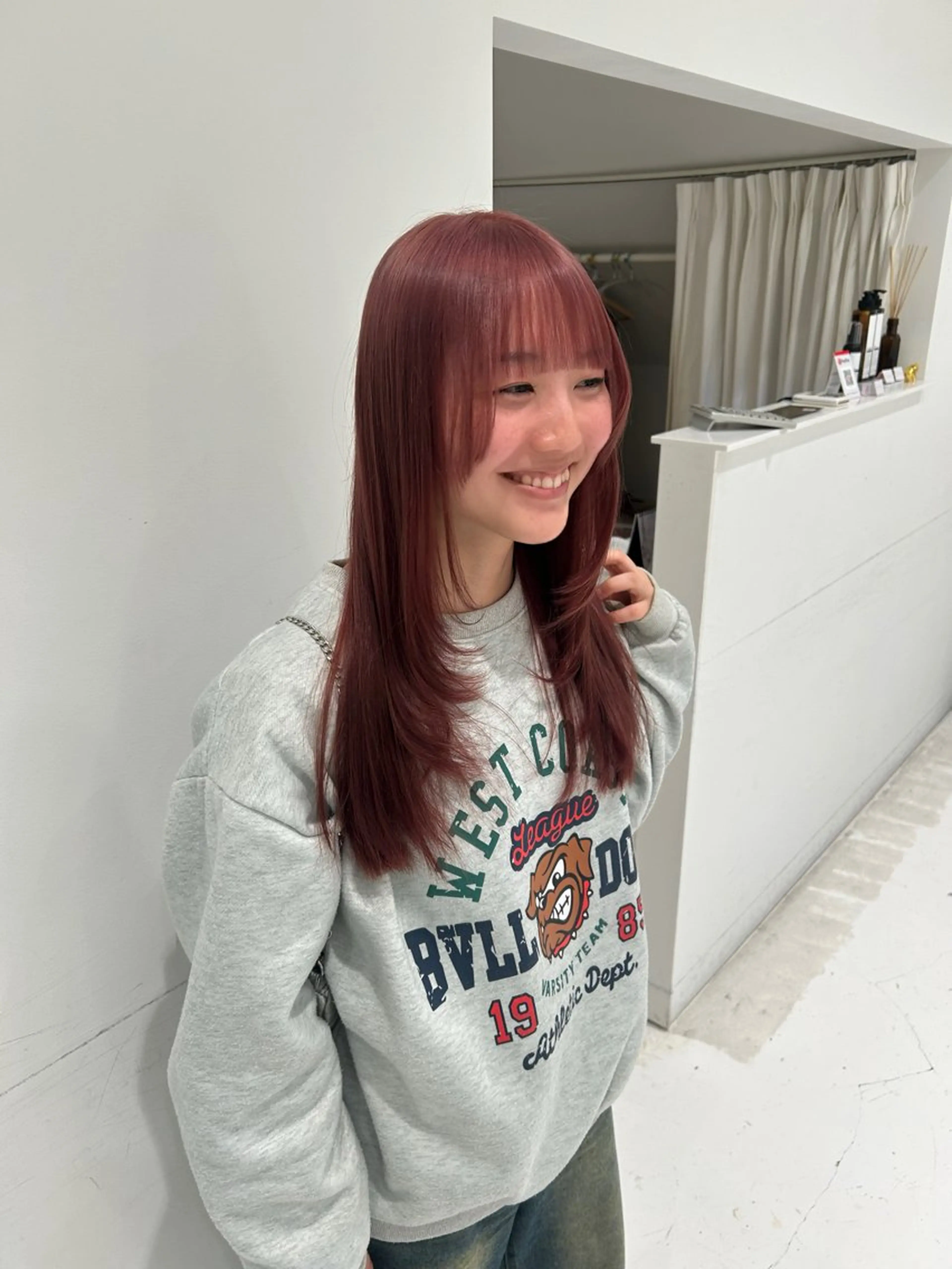 ロング カラー ベージュカラー ピンクカラー ピンクベージュ ヘアカラー 大長 広菜のヘアスタイル