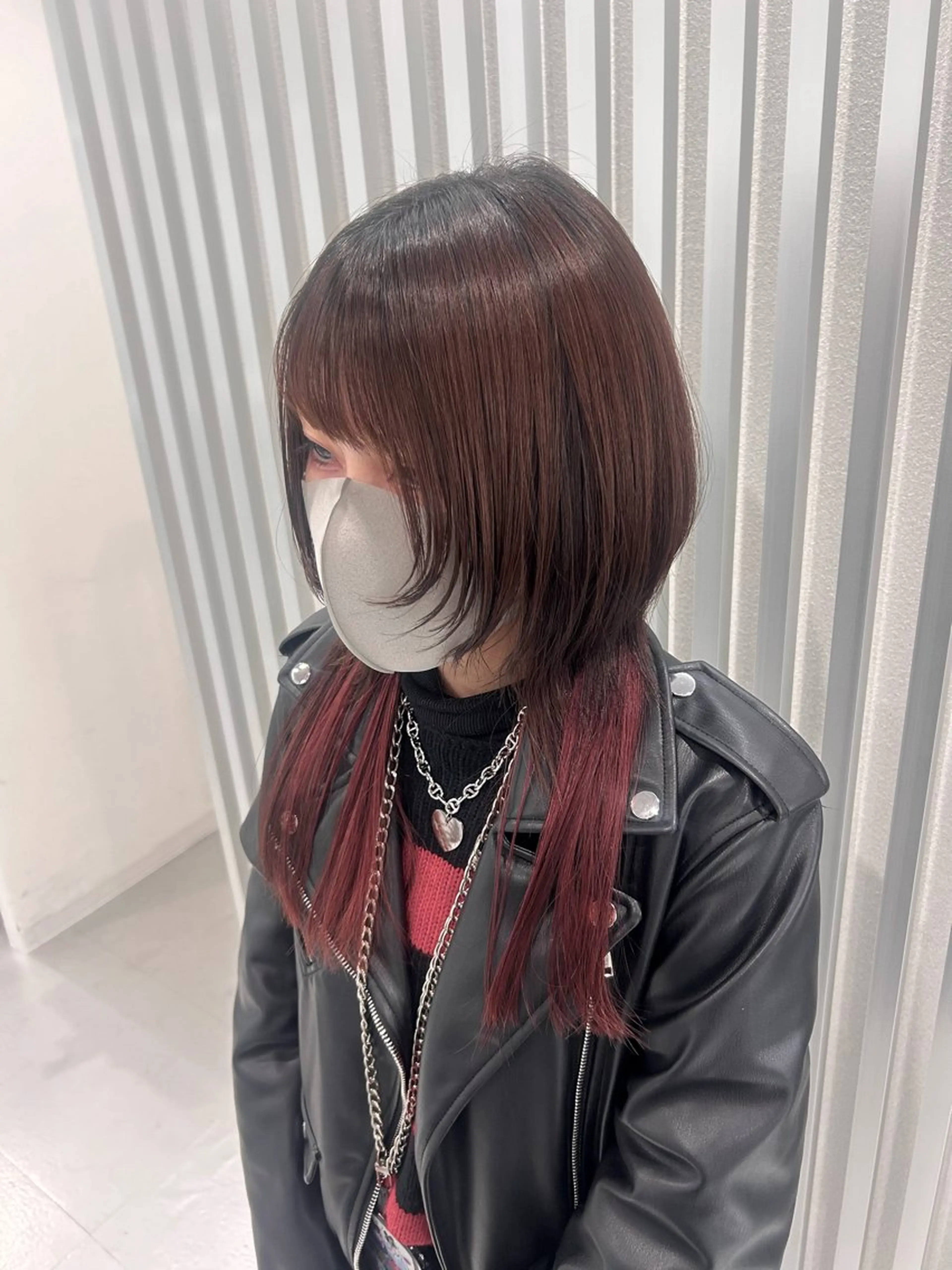 ロング ウルフカット カット ヘアカラー あやめ🪽 オリーブ/ハイトーンのヘアスタイル