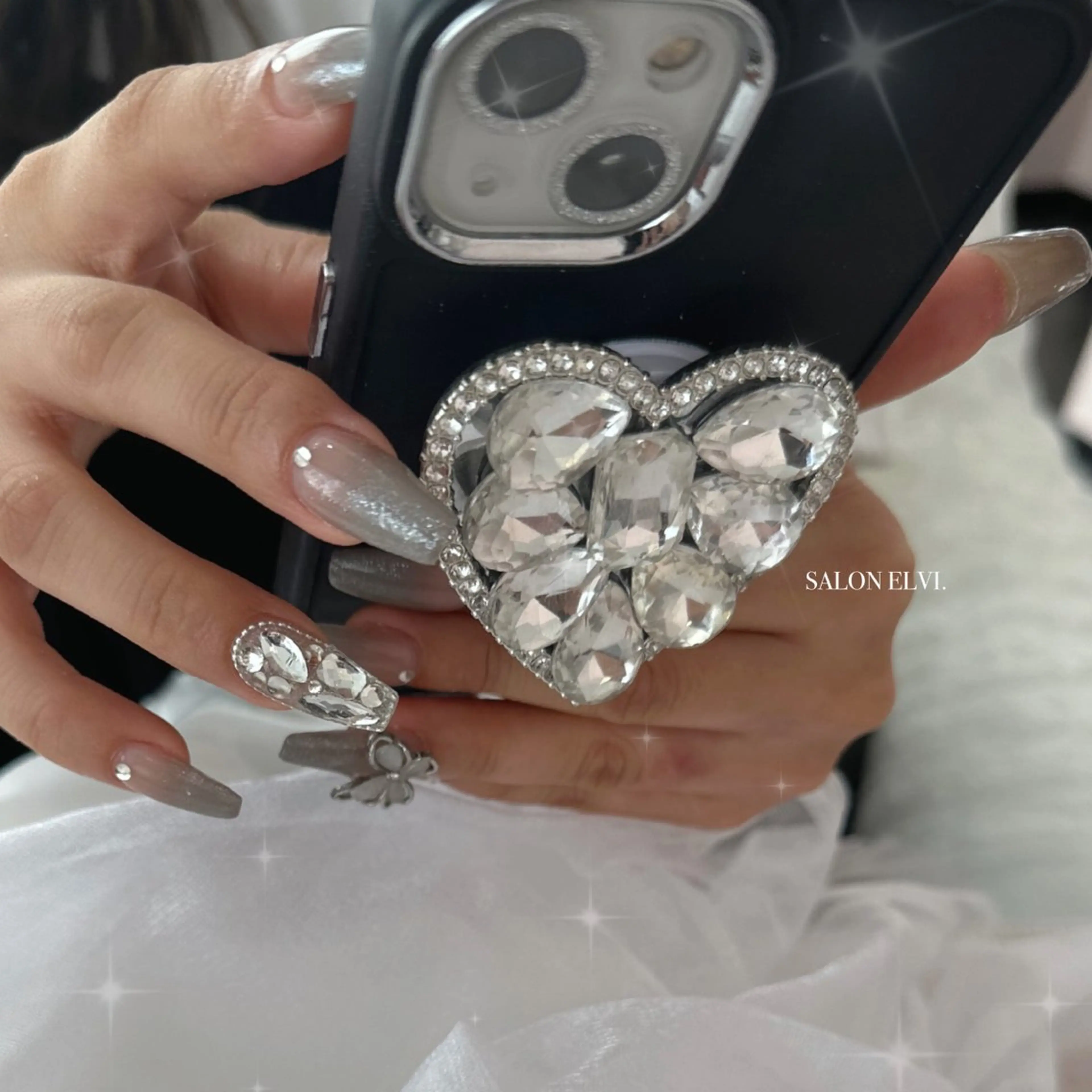 ネイル SALON ELVI.のネイルデザイン