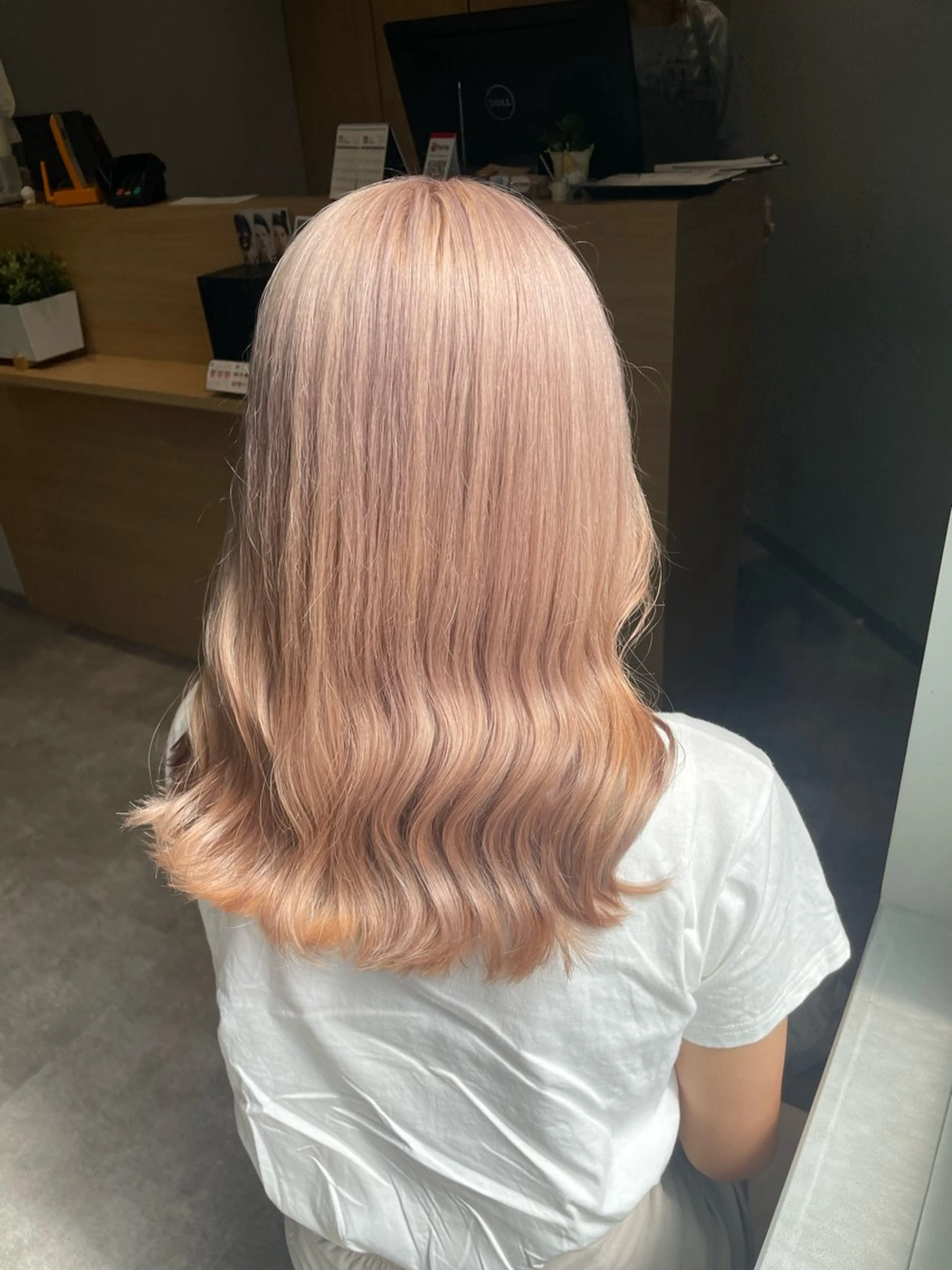 ミディアム カラー ヘアカラー トリートメント Zina【梅田】 /田中 沙弥のヘアスタイル